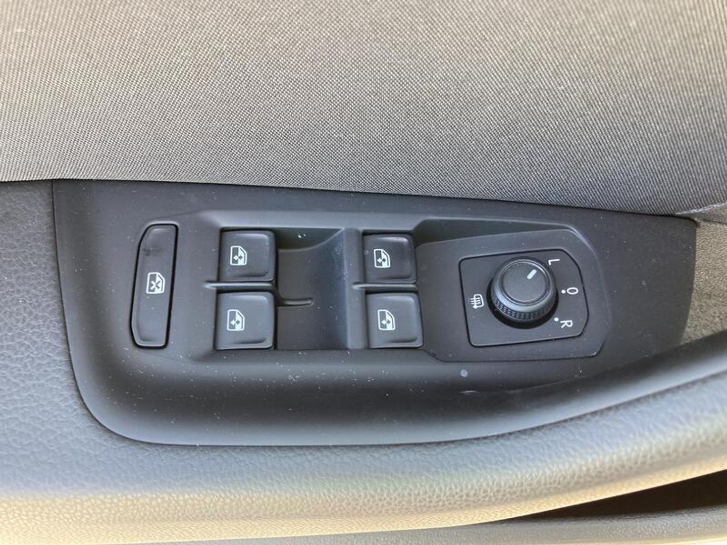 Volkswagen Passat Business 1.5 TSI 110 kW (150 CV)