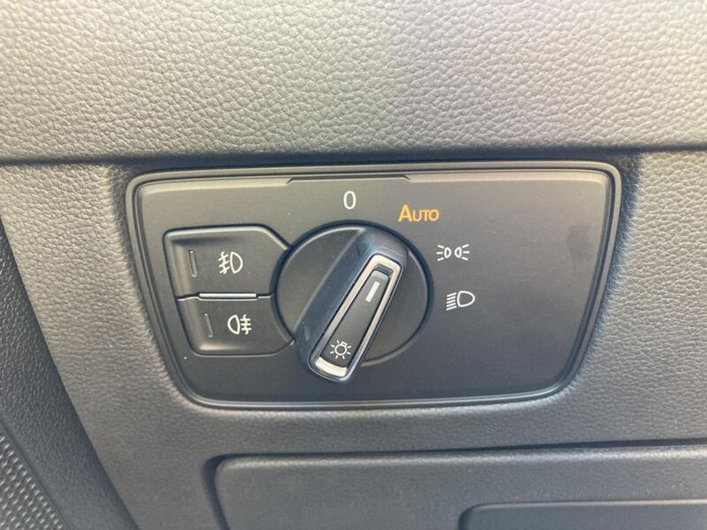 Volkswagen Passat Business 1.5 TSI 110 kW (150 CV)