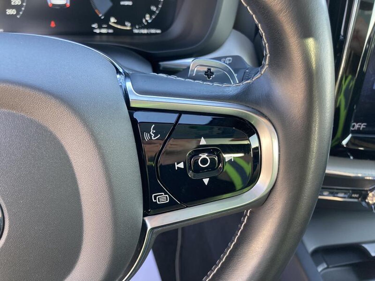 Volvo XC60 T8 R-Design AWD Auto 287 kW (390 CV)
