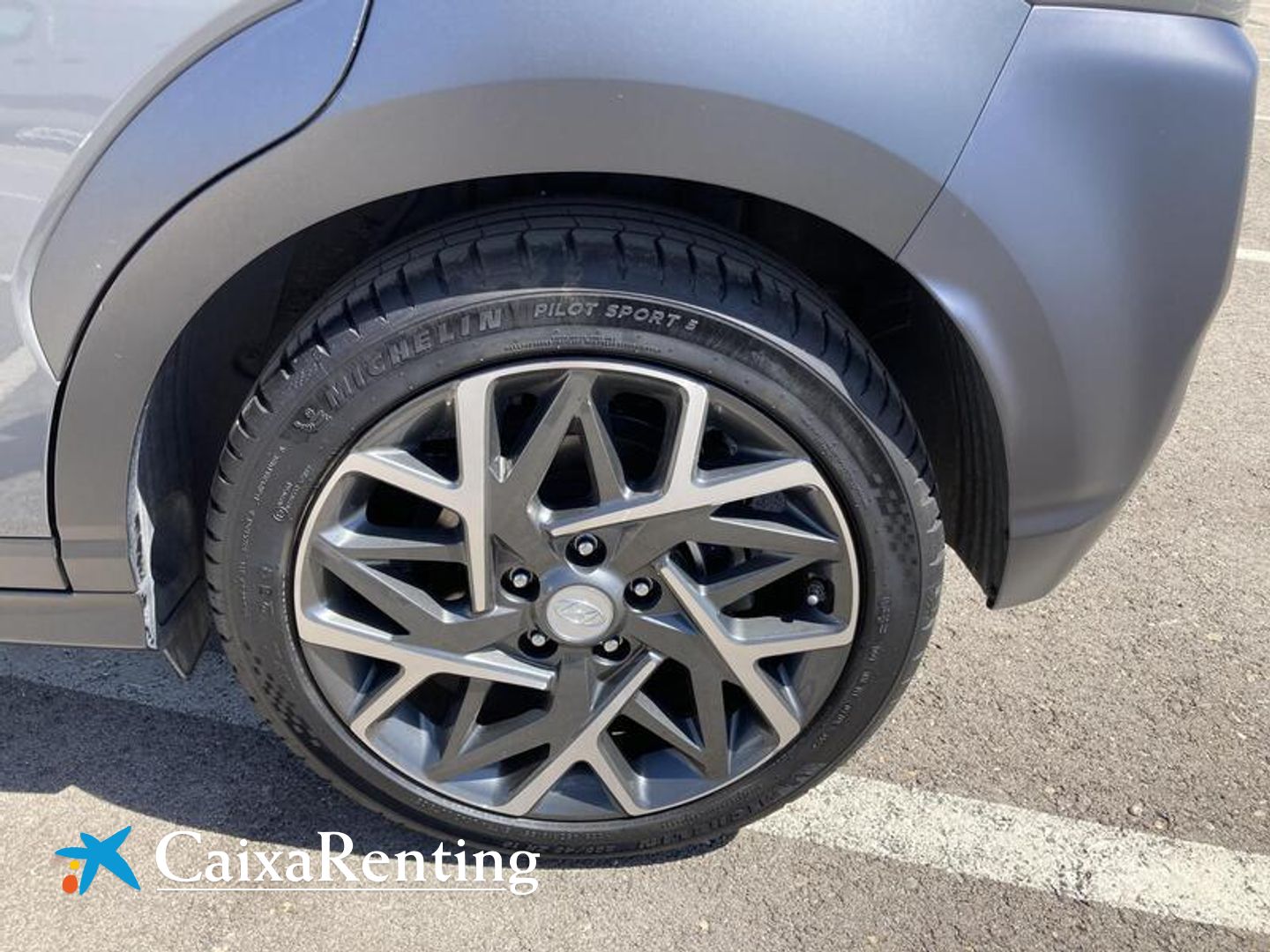 Hyundai Kona 1.6 GDI HEV Style Sky 104 kW (141 CV)