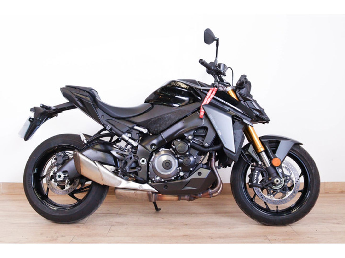 Suzuki GSX-S 1000 Negro Motorcycle
