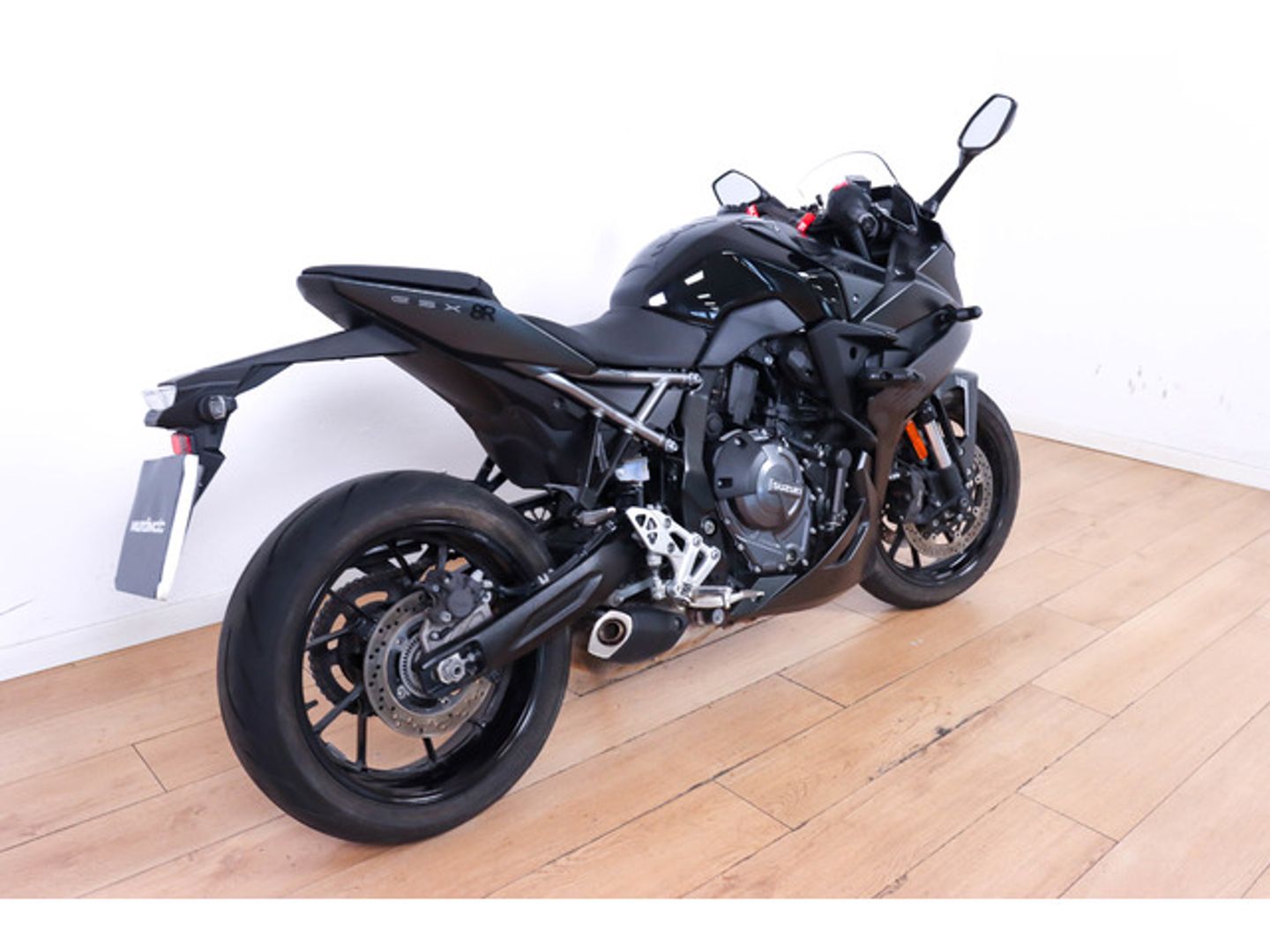 Suzuki GSX-8R