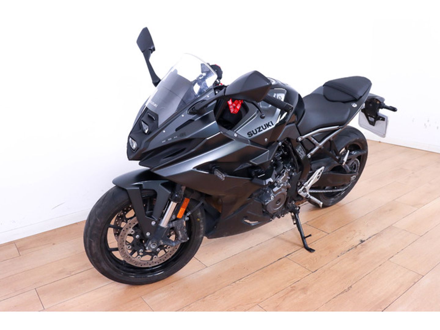 Suzuki GSX-8R