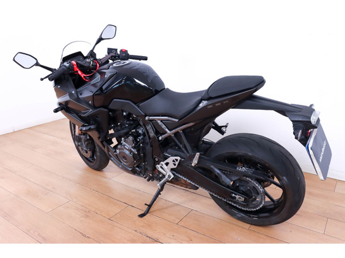 Suzuki GSX-8R