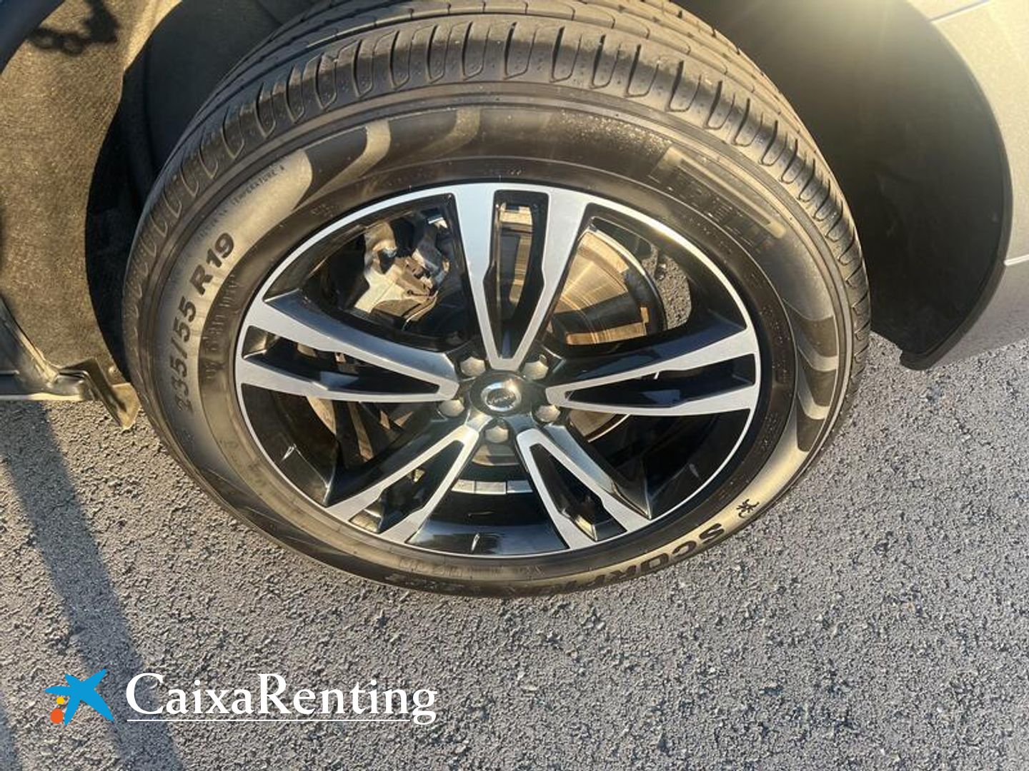 Volvo XC60 B4 D Momentum Pro Auto 145 kW (197 CV)