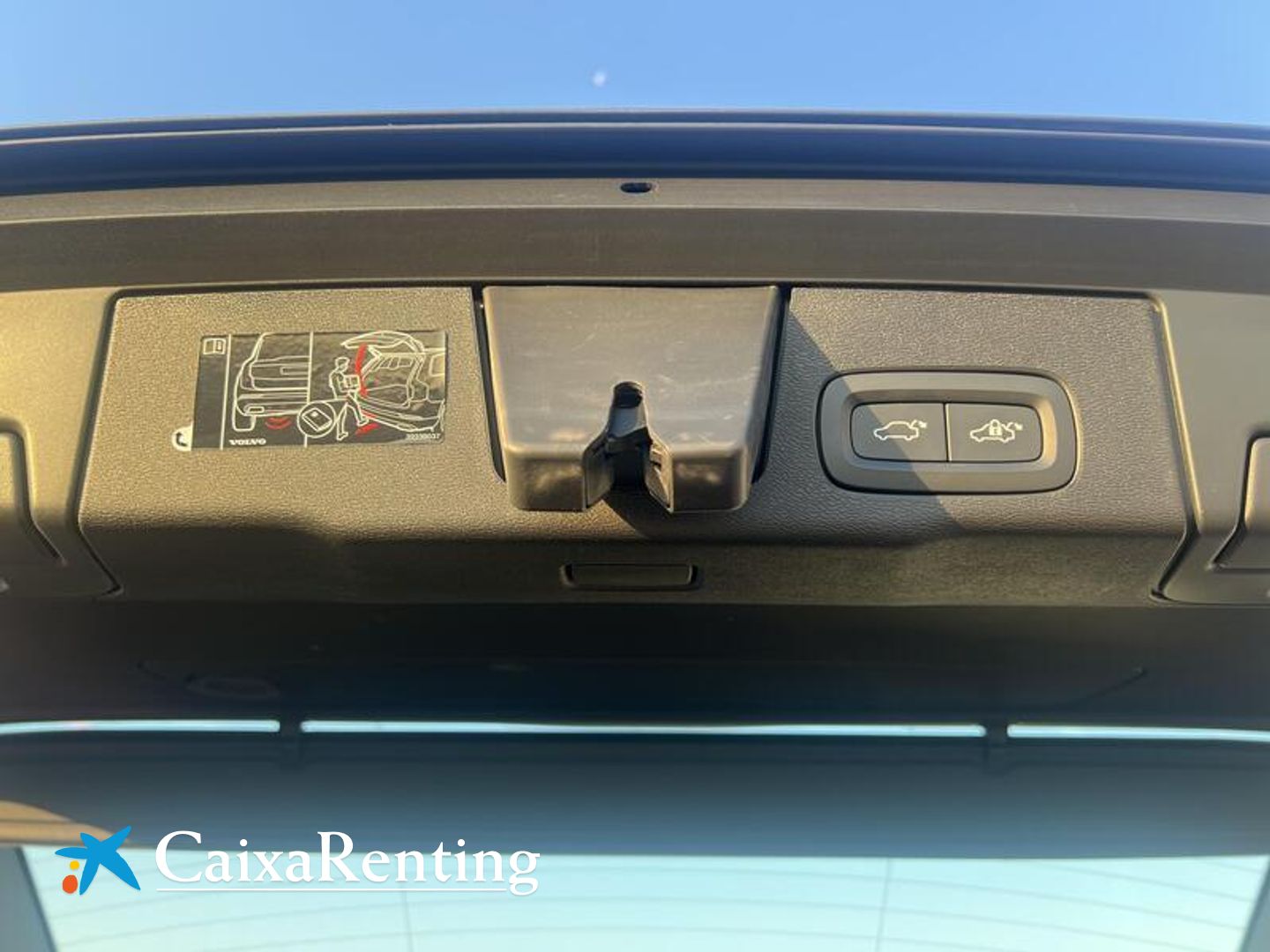Volvo XC60 B4 D Momentum Pro Auto 145 kW (197 CV)