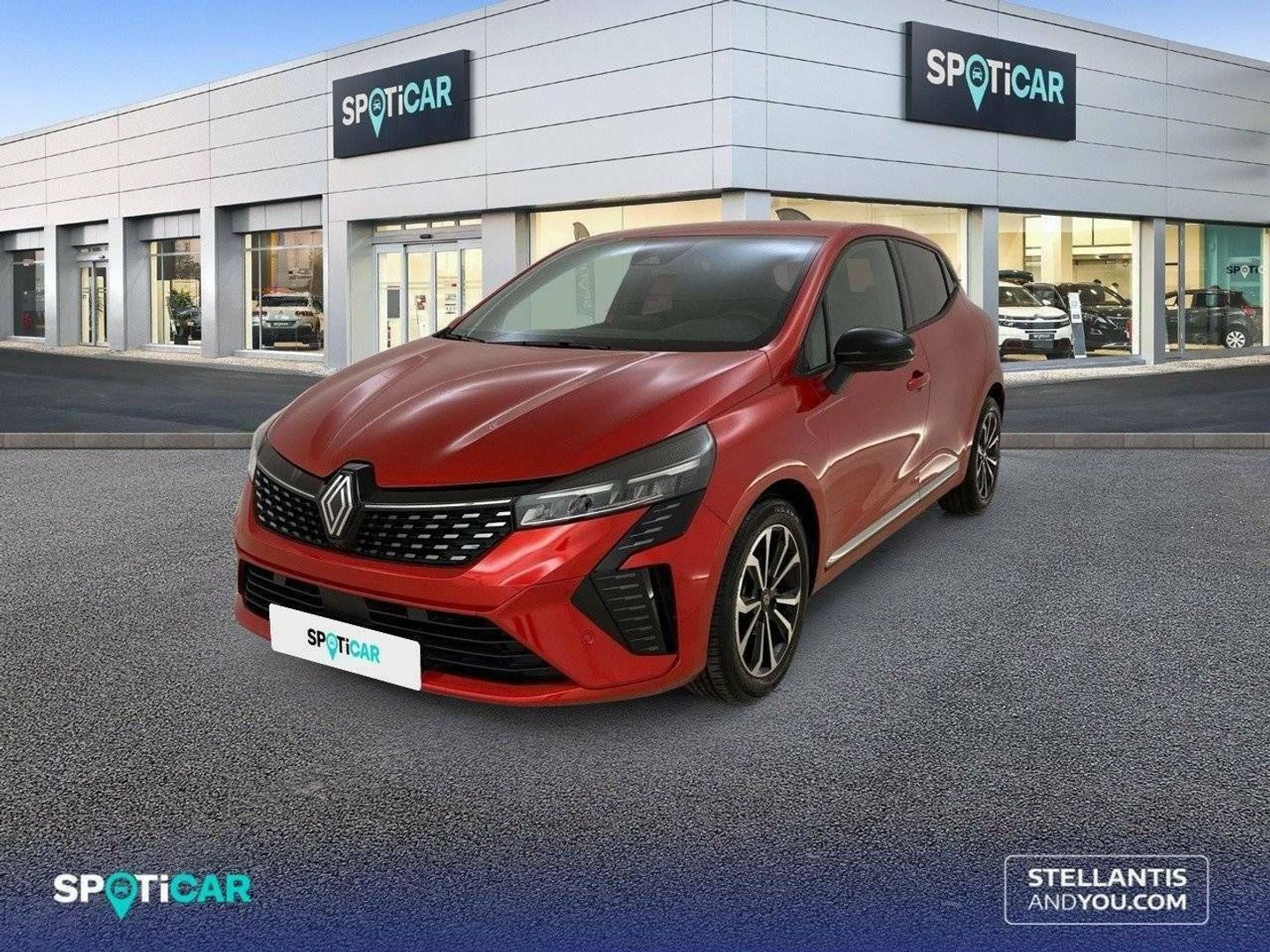 Renault Clio Techno TCe 66 kW (90 CV) Rojo Sedan