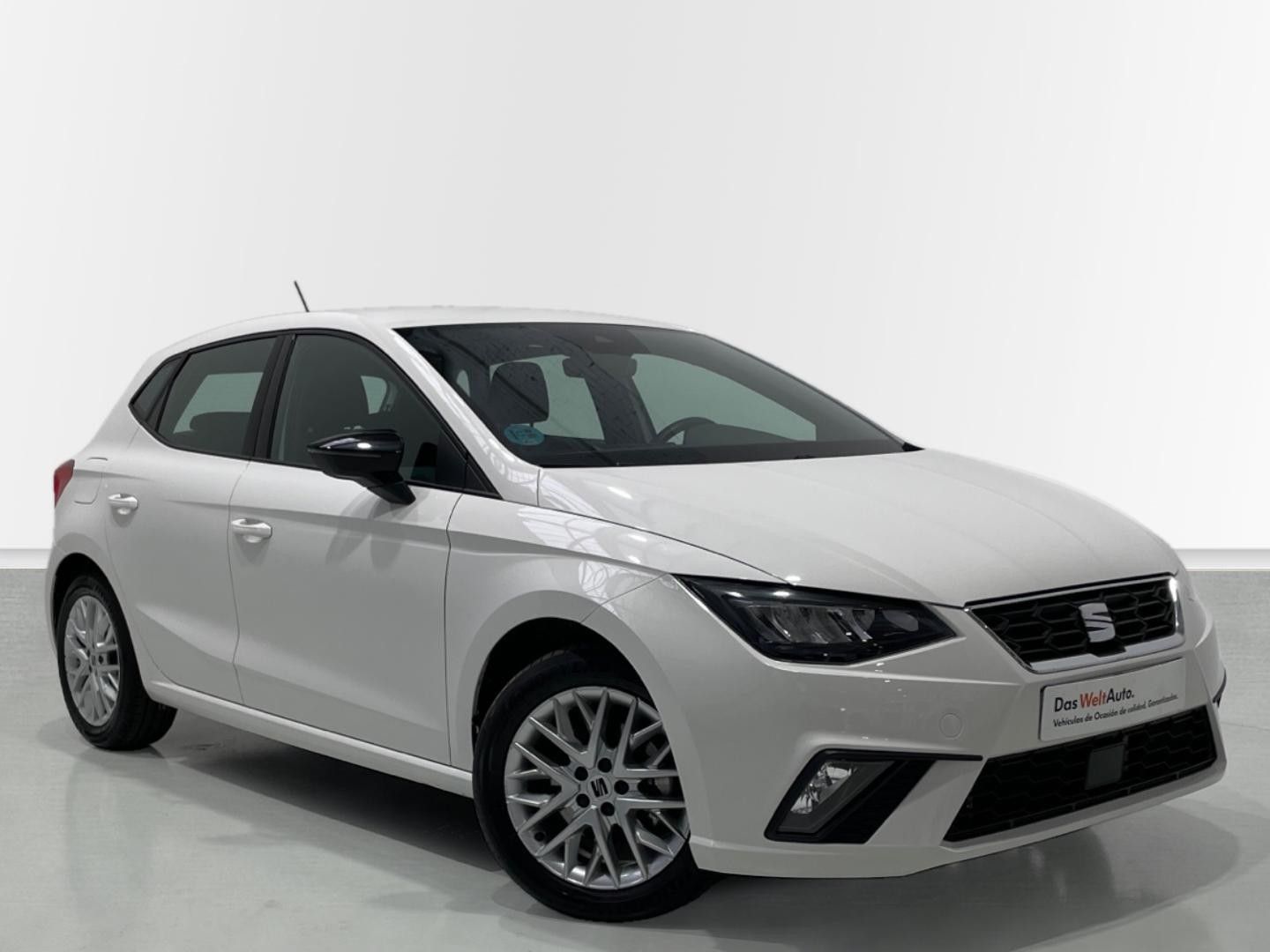 SEAT Ibiza 1.0 TSI FR XM 85 kW (115 CV) Blanco Sedan