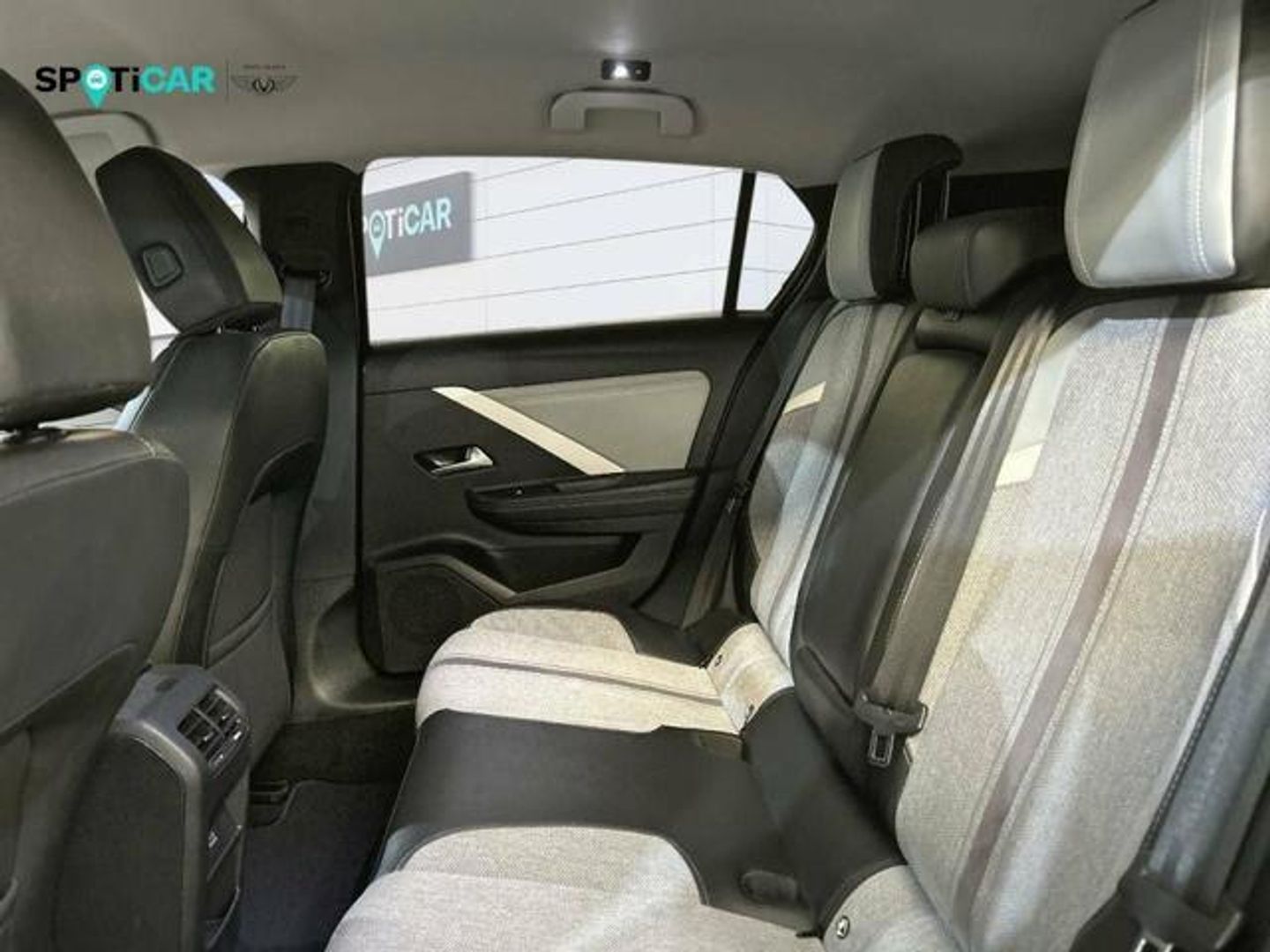 Opel Astra 1.2 Turbo XHT Elegance Auto 96 kW (130 CV)