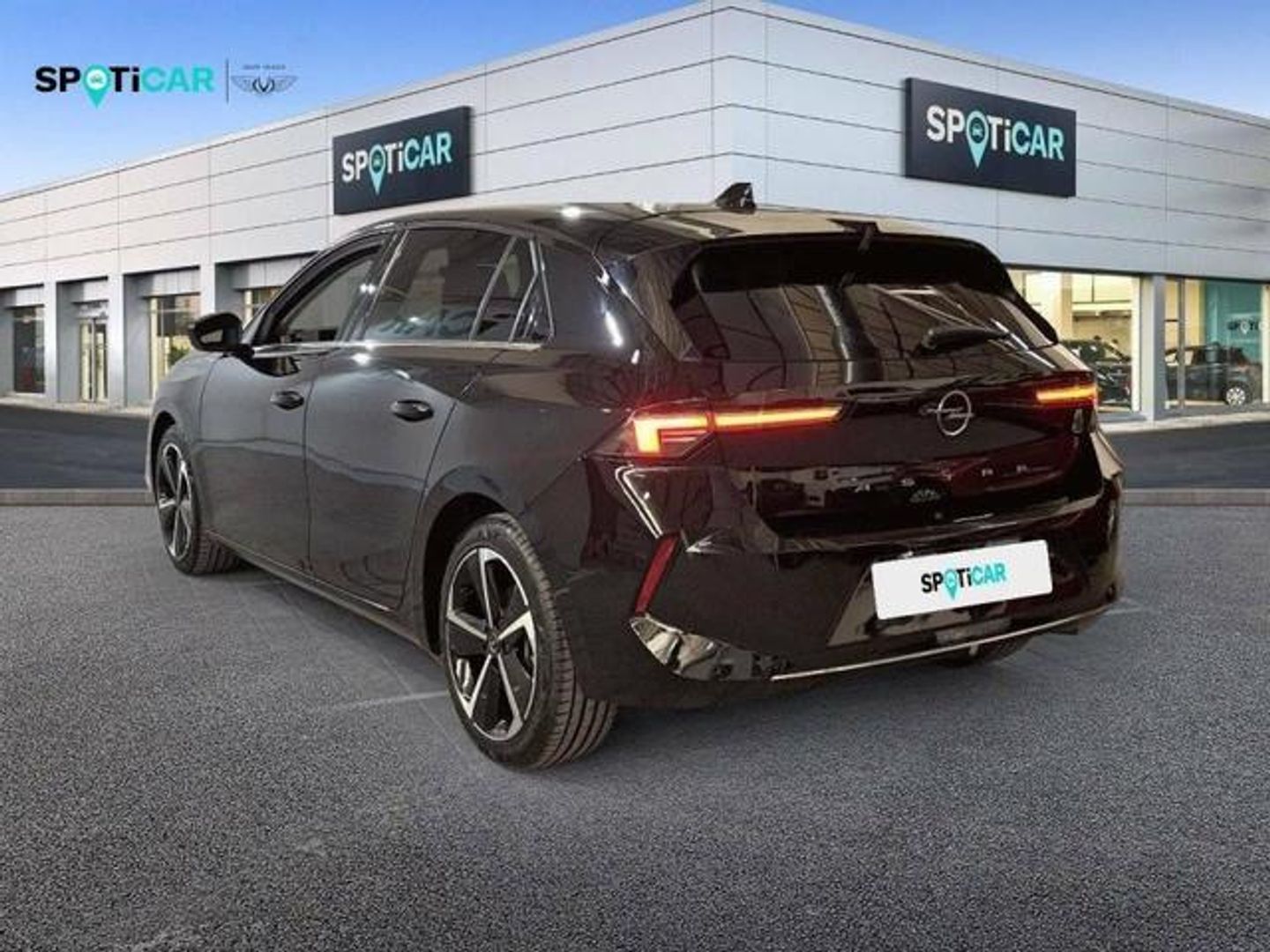 Opel Astra 1.2 Turbo XHT Elegance Auto 96 kW (130 CV)