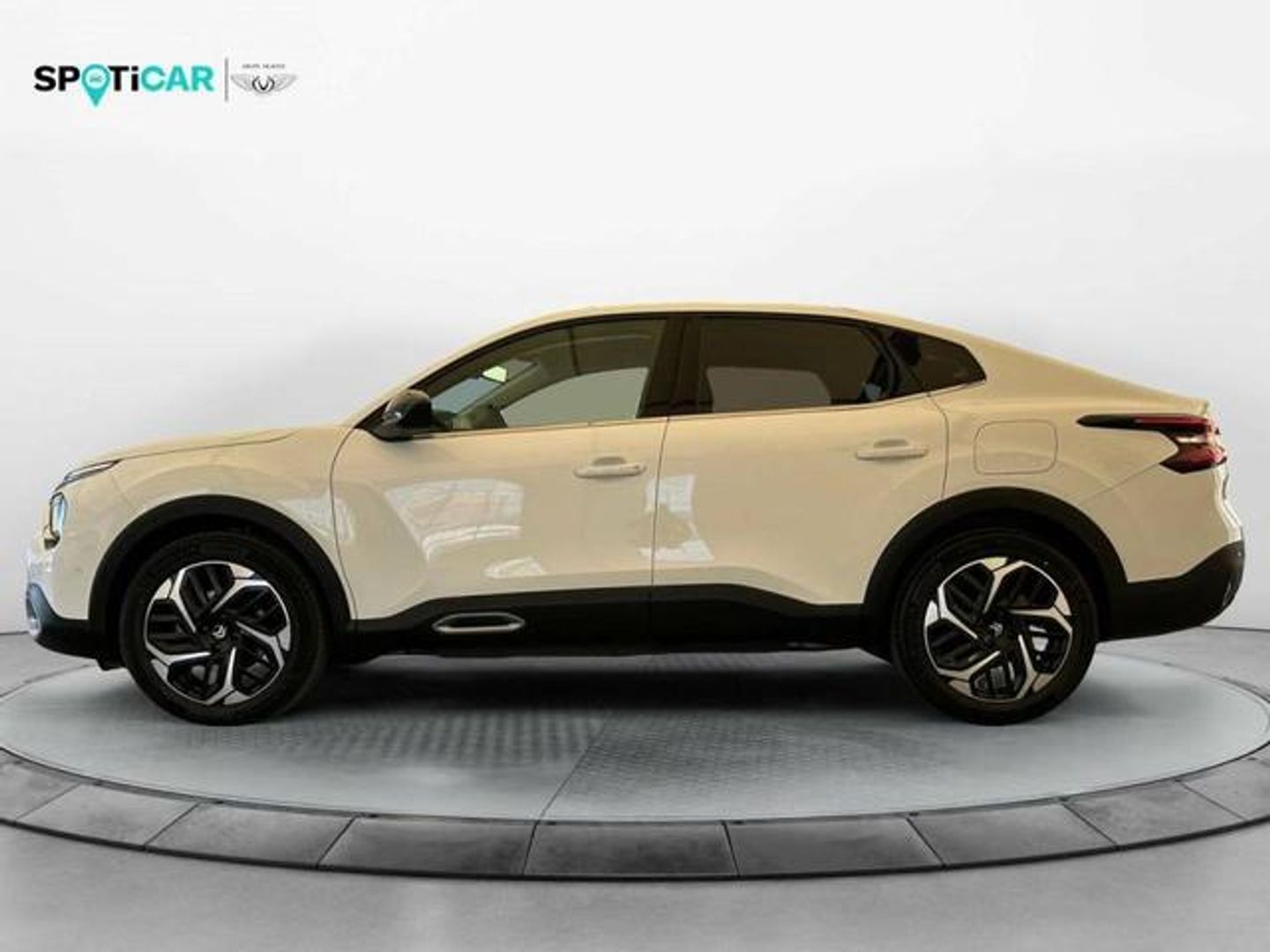 Citroen C4 X 1.2 PureTech 130 S&S Shine EAT8 96 kW (131 CV)