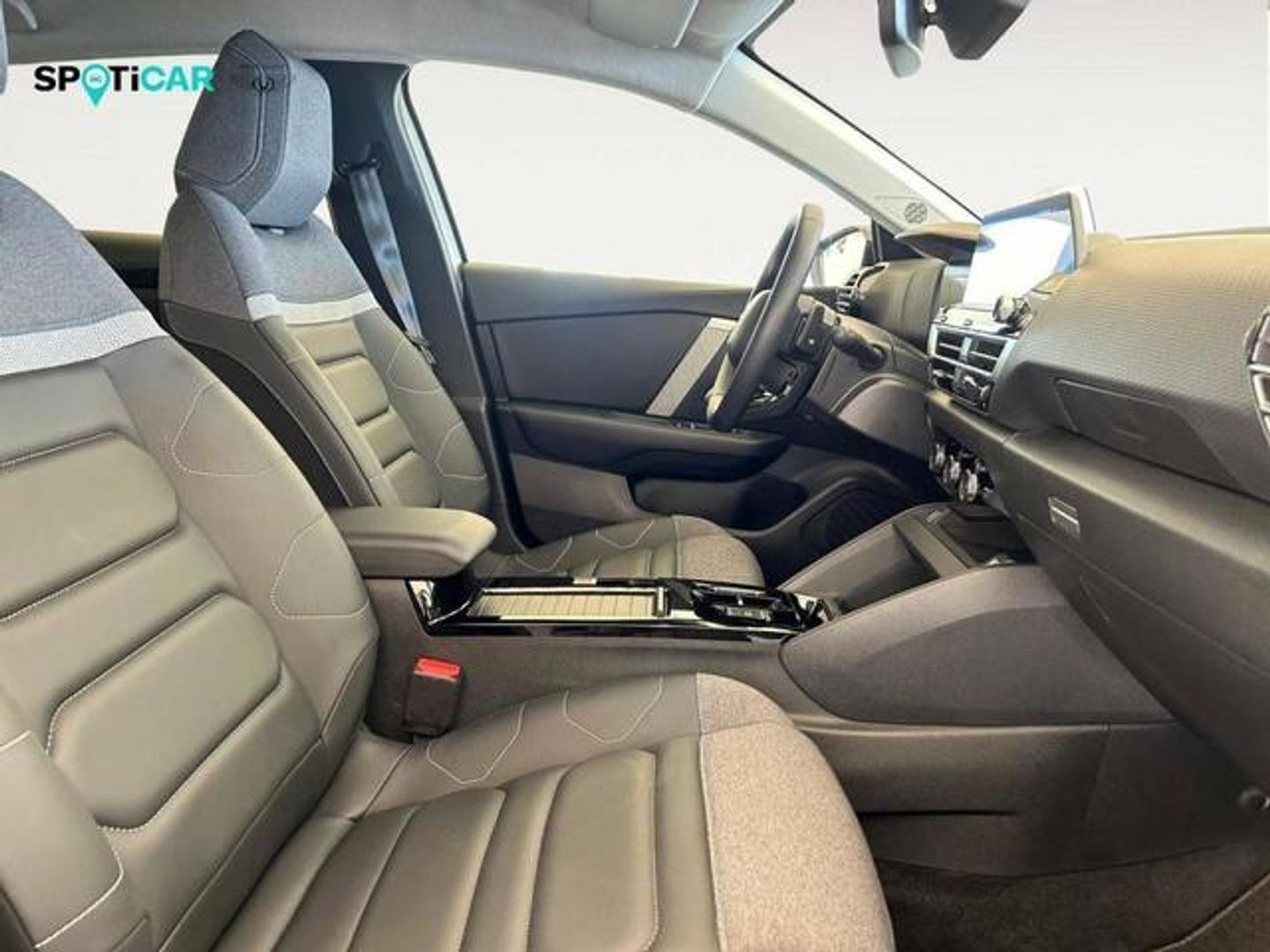 Citroen C4 X 1.2 PureTech 130 S&S Shine EAT8 96 kW (131 CV)