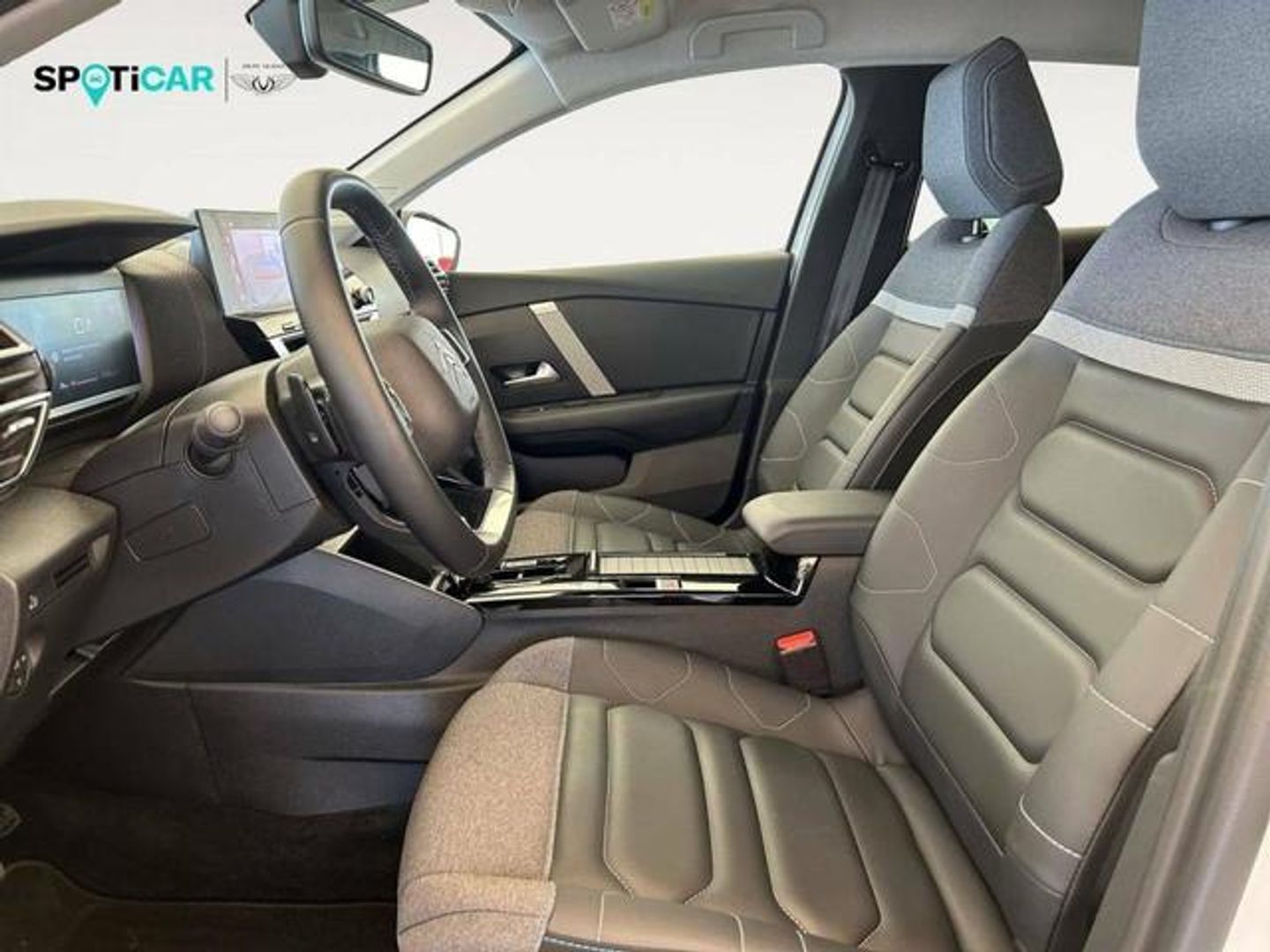 Citroen C4 X 1.2 PureTech 130 S&S Shine EAT8 96 kW (131 CV)