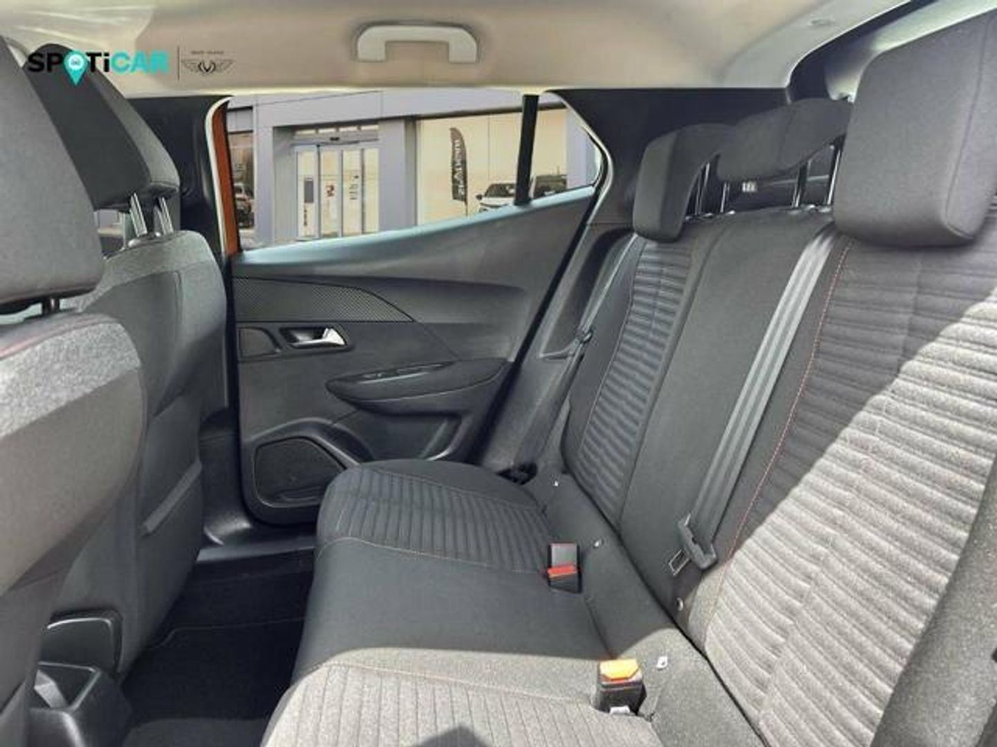 Peugeot 2008 Puretech 100 S&S Active 75 kW (100 CV)