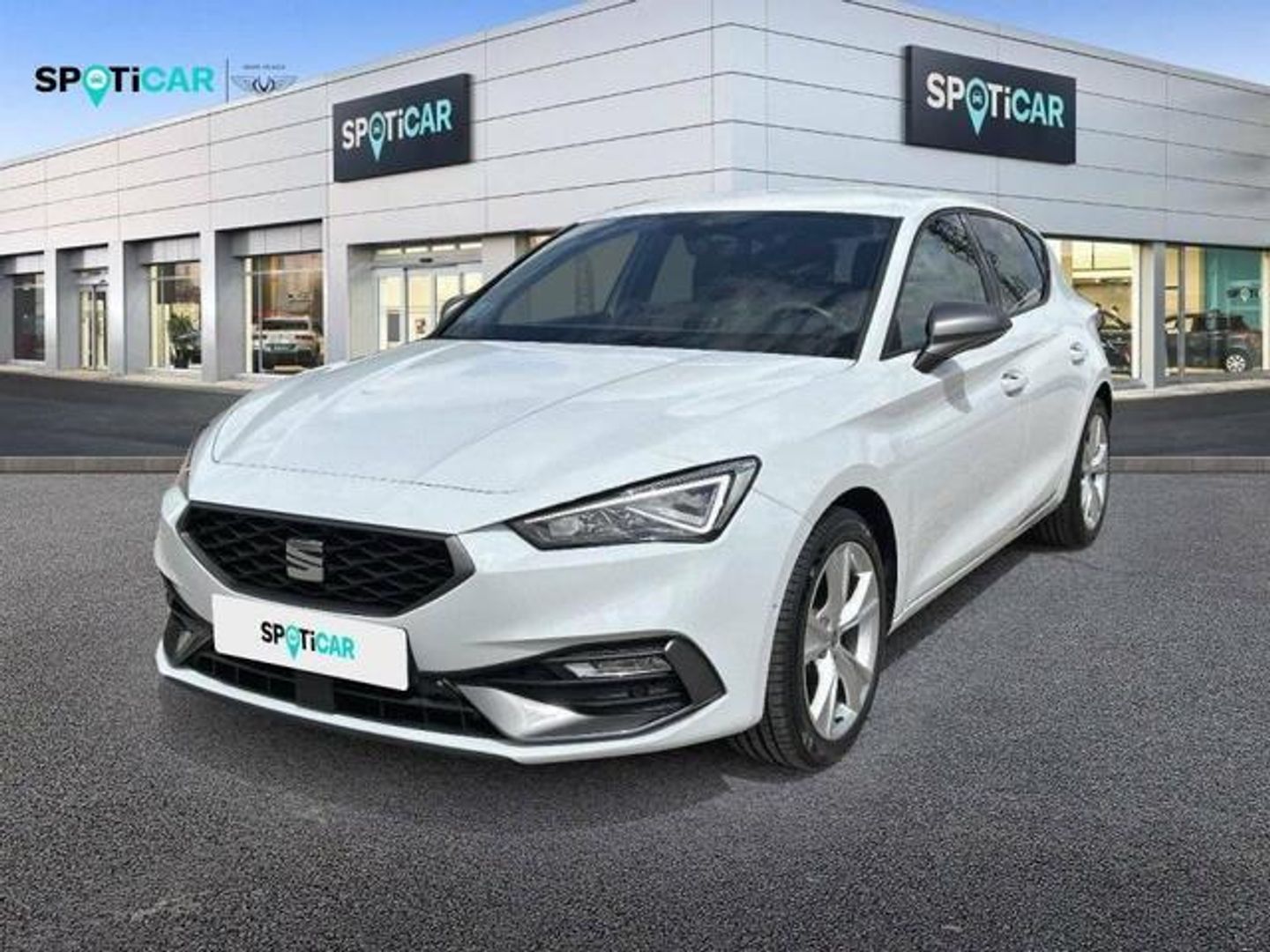 SEAT León 1.0 eTSI S&S FR 25 Aniversario DSG 81 kW (110 CV) Blanco Sedan