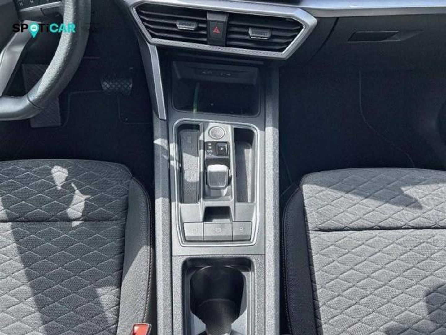 SEAT León 1.0 eTSI S&S FR 25 Aniversario DSG 81 kW (110 CV)