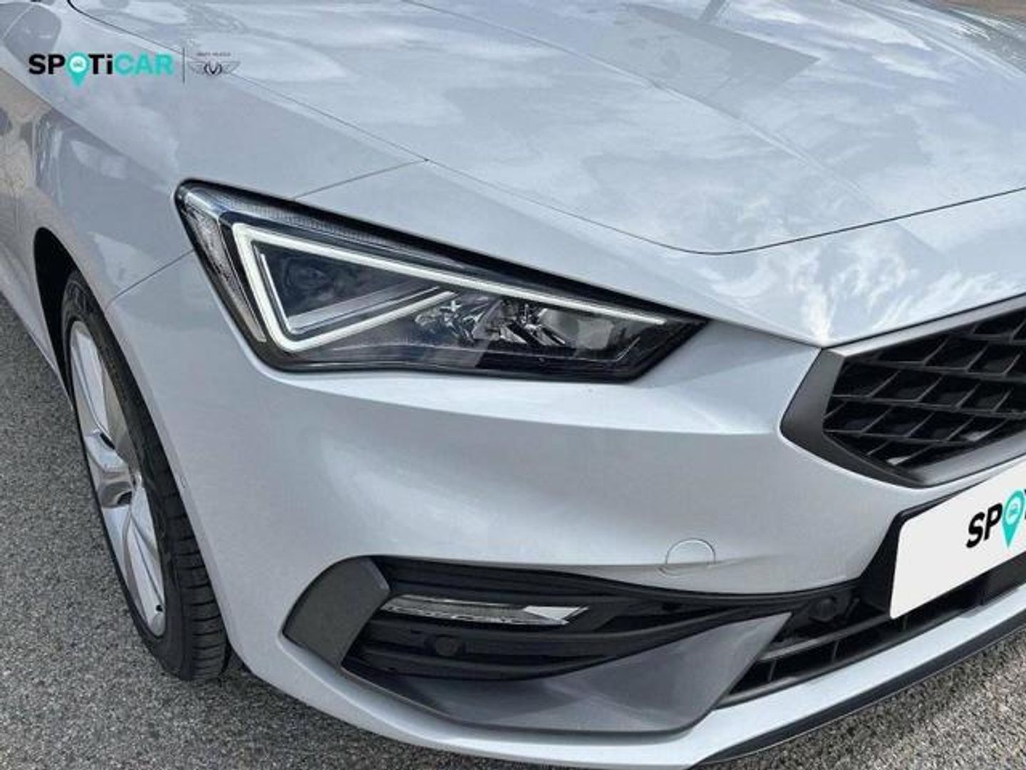 SEAT León 1.0 eTSI S&S FR 25 Aniversario DSG 81 kW (110 CV)