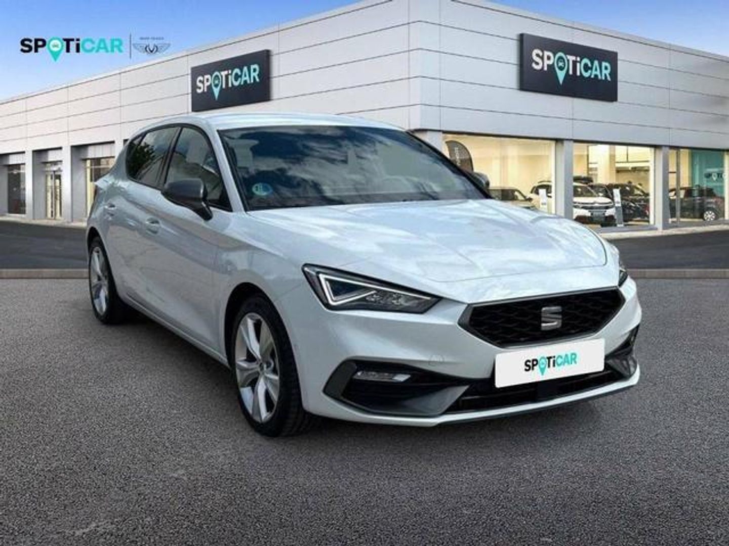 SEAT León 1.0 eTSI S&S FR 25 Aniversario DSG 81 kW (110 CV)