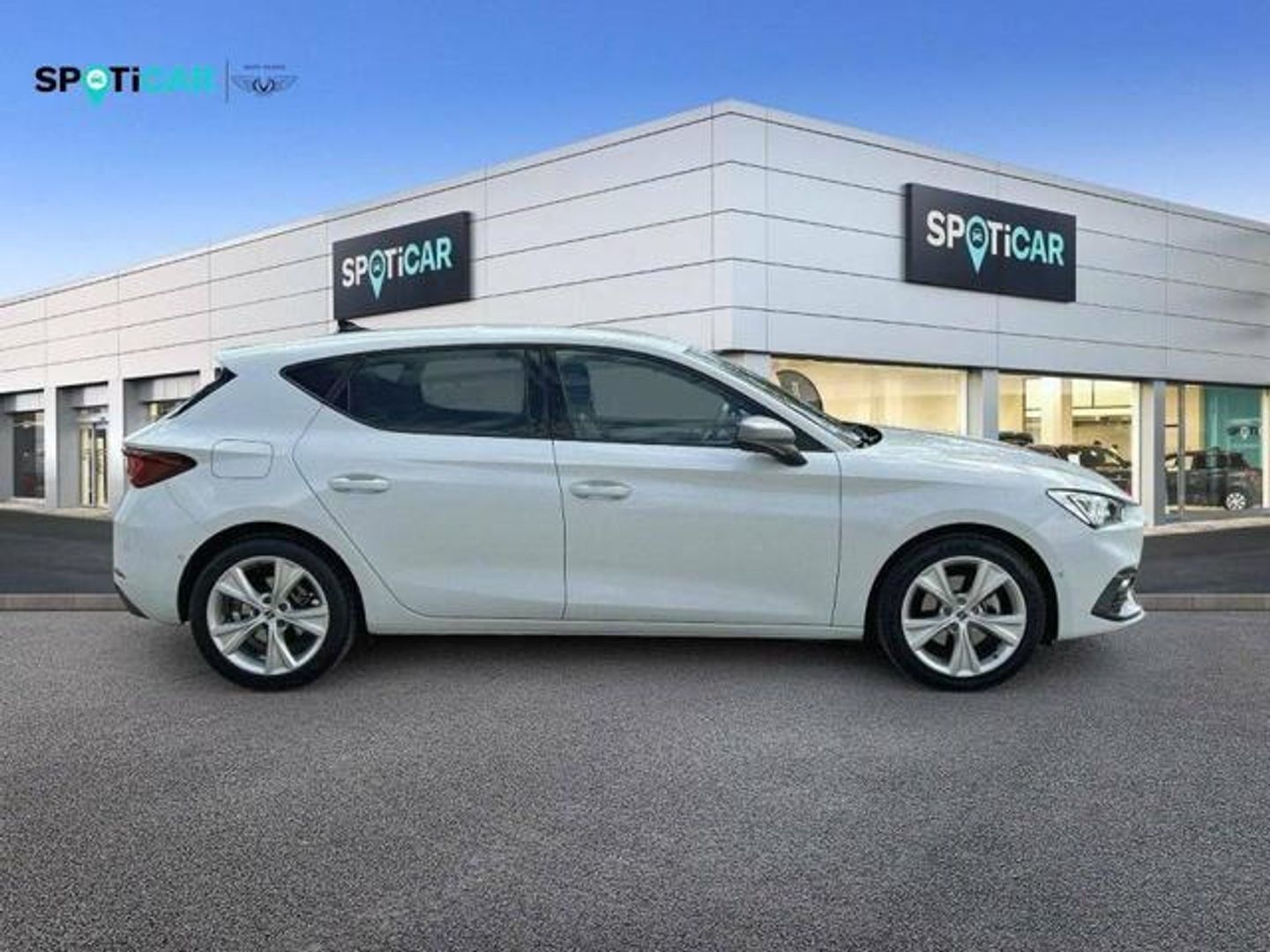 SEAT León 1.0 eTSI S&S FR 25 Aniversario DSG 81 kW (110 CV)