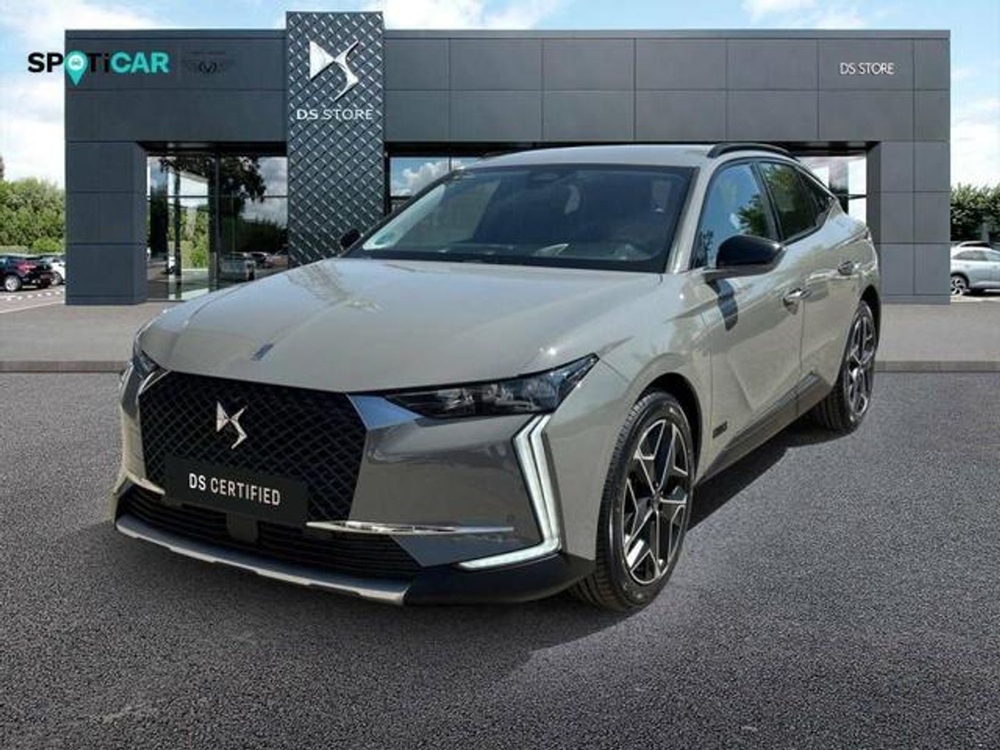 DS DS4 PureTech 180 Trocadero Auto 132 kW (180 CV) Gris Sedan