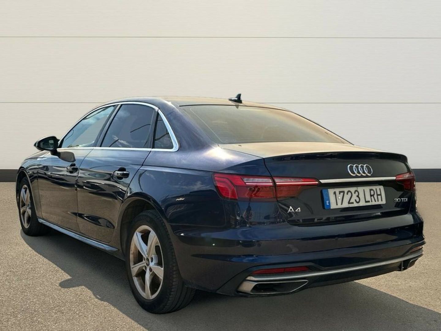 Audi A4 Advanced 30 TDI 100 kW (136 CV) S tronic