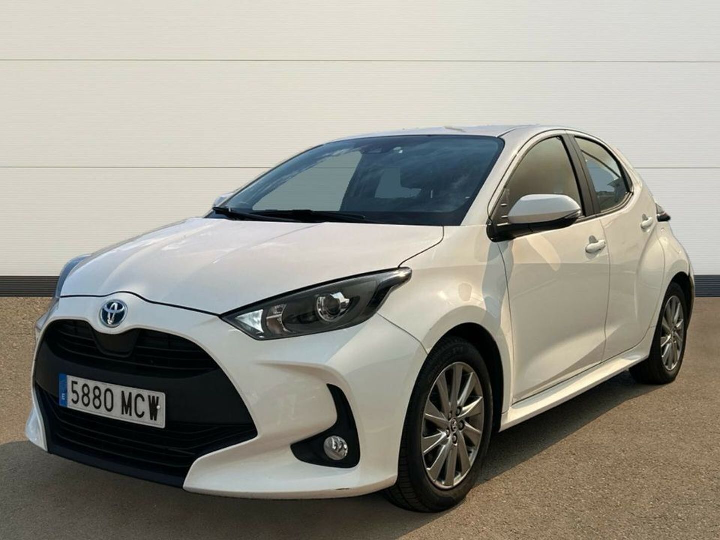 Toyota Yaris 120H Active Tech 85 kW (116 CV)
