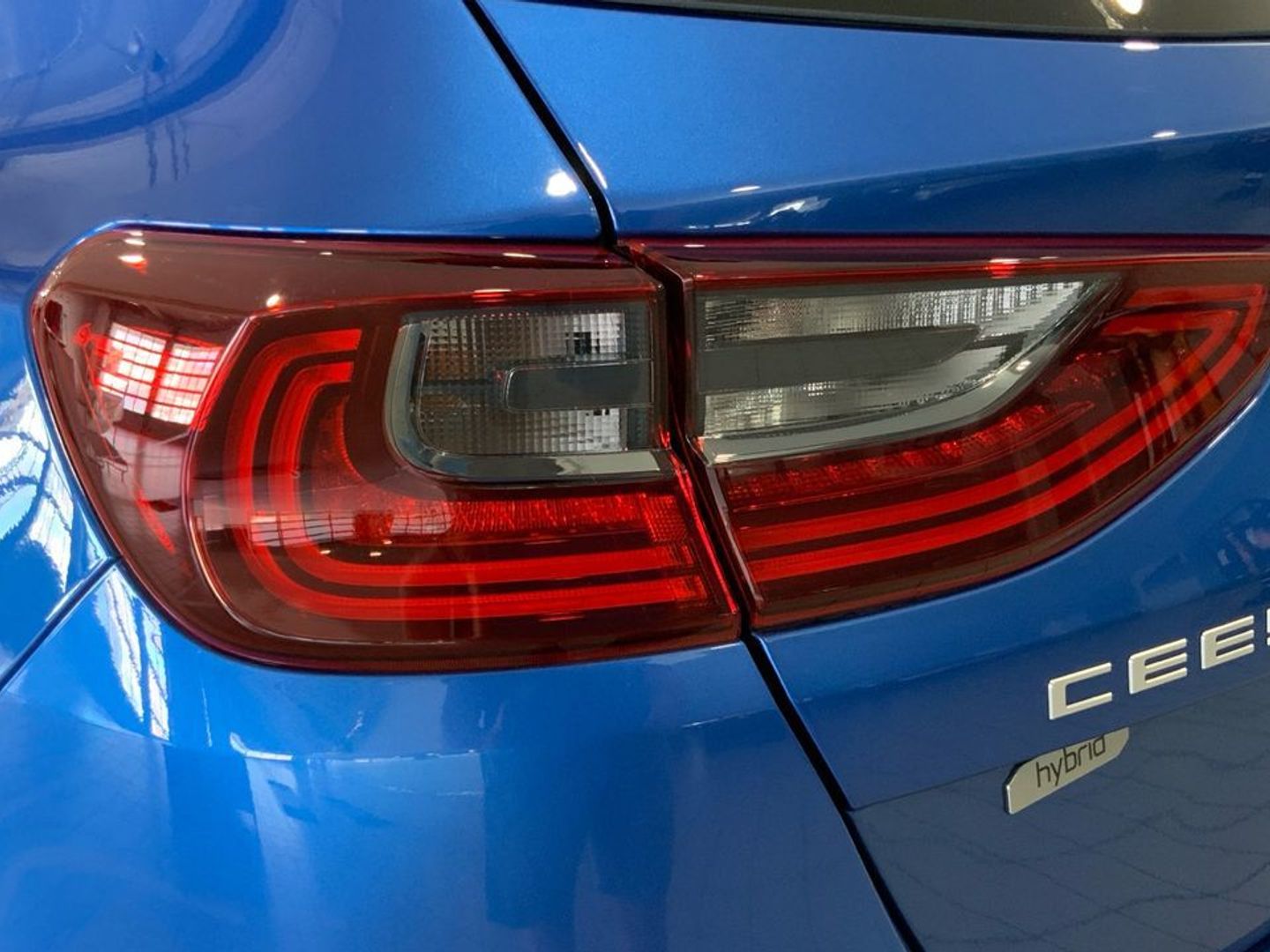 Kia Ceed 1.5 MHEV Tech DCT 103 kW (140 CV)