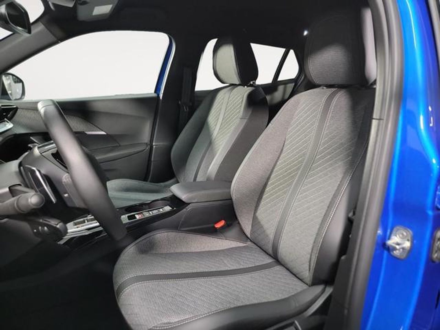 Peugeot 2008 PureTech 130 S&S Allure EAT8 96 kW (130 CV)