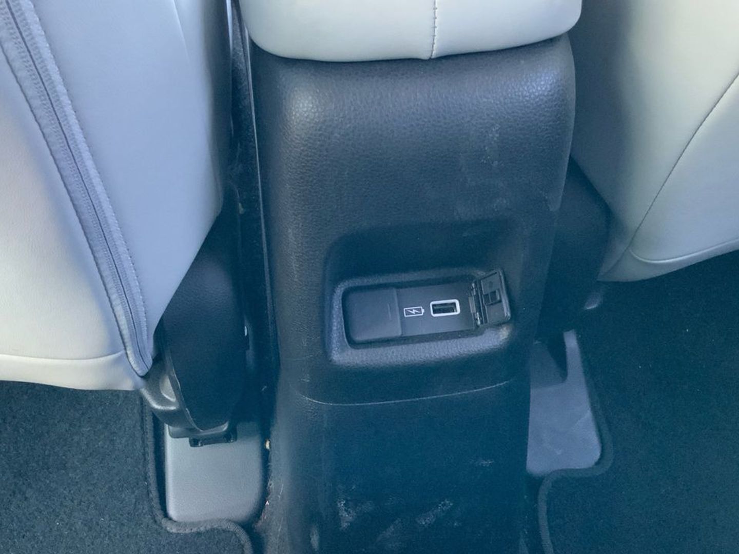 Honda Jazz 1.5 i-MMD EXECUTIVE 80 kW (109 CV)