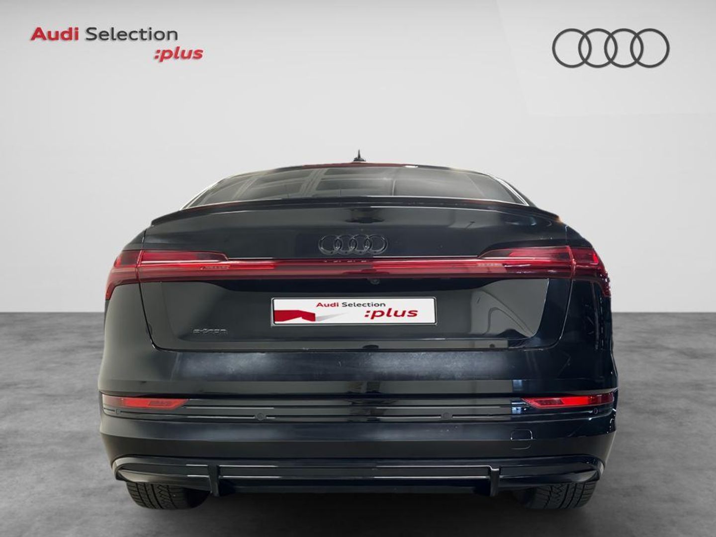 Audi e-tron Sportback S line 55 quattro 300 kW (408 CV)