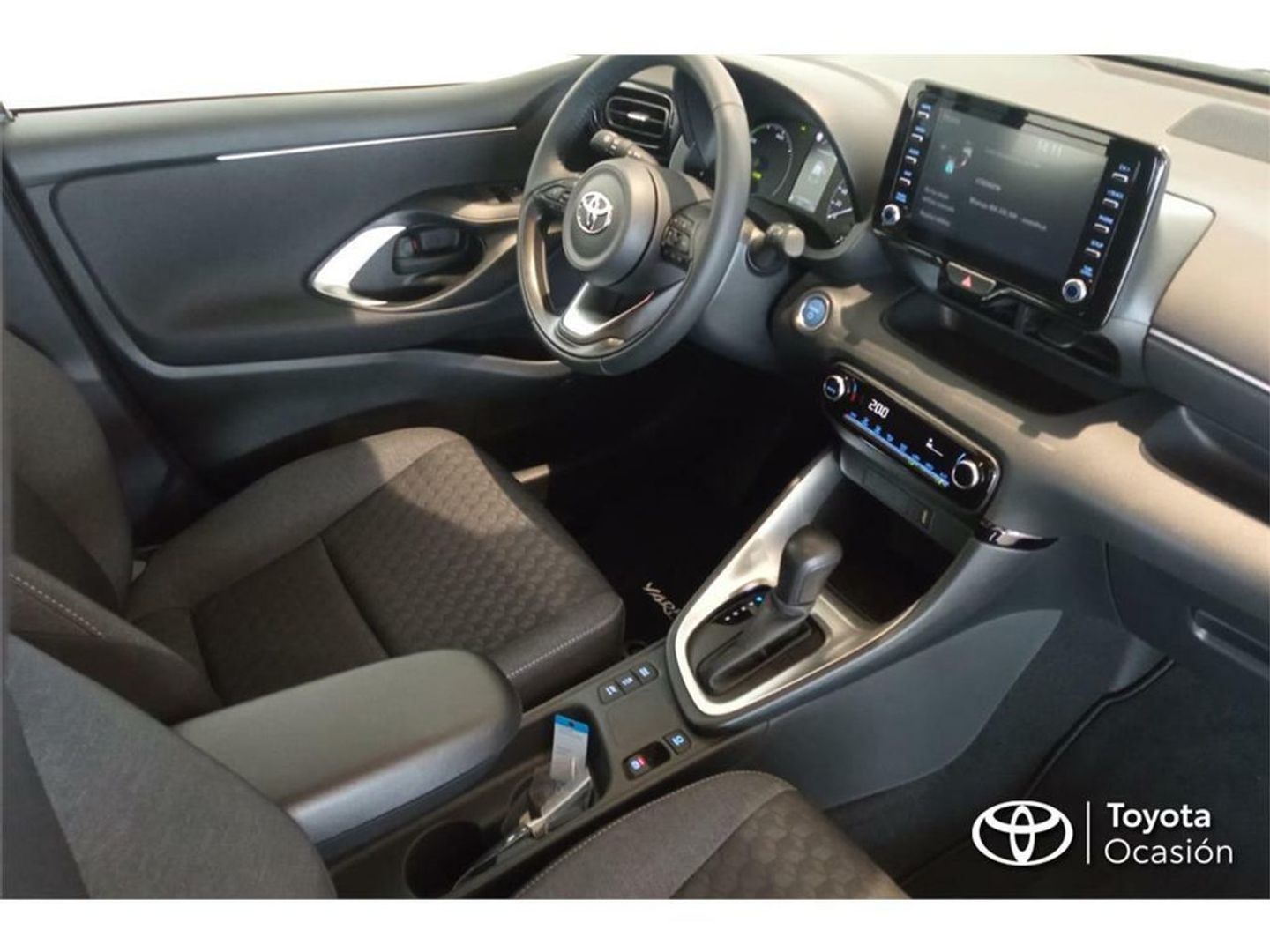 Toyota Yaris 120H Active Tech 85 kW (116 CV)