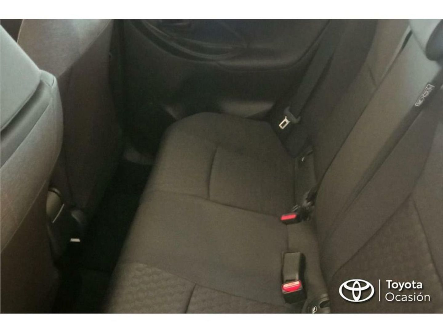 Toyota Yaris 120H Active Tech 85 kW (116 CV)