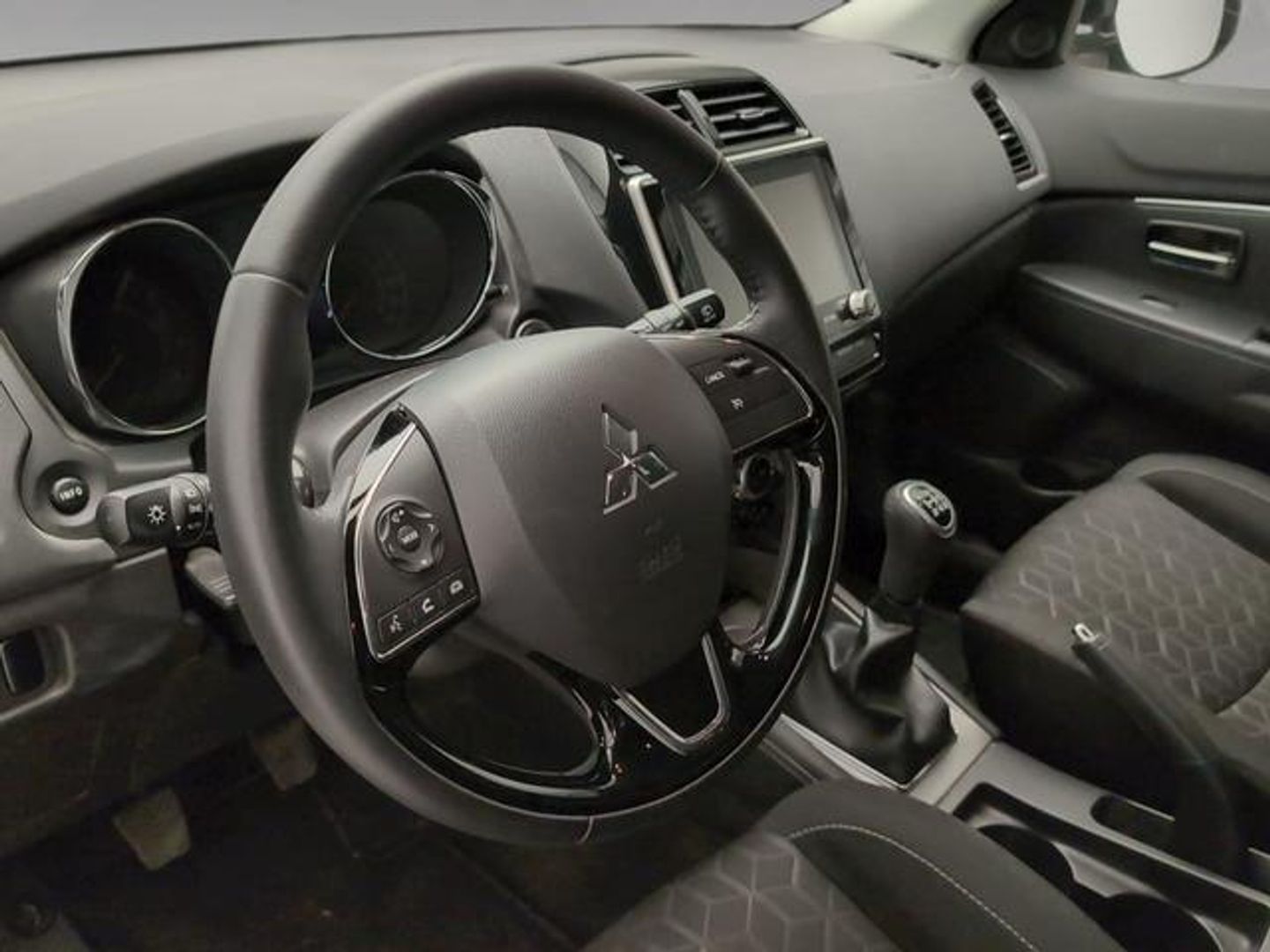 Mitsubishi ASX 200 MPI Spirit 110 kW (150 CV)