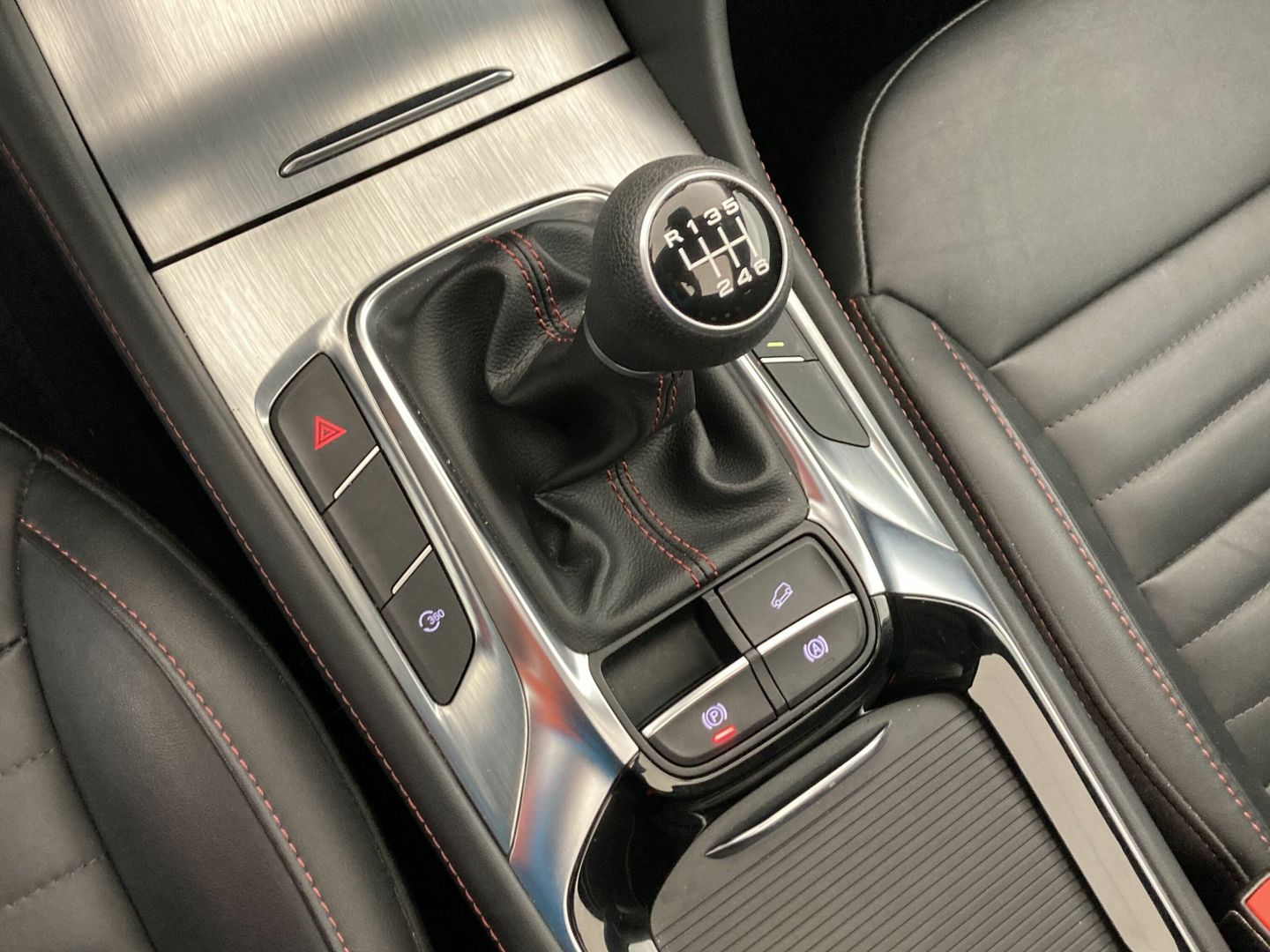 MG HS 1.5 Turbo GDI Luxury 119 kW (162 CV)