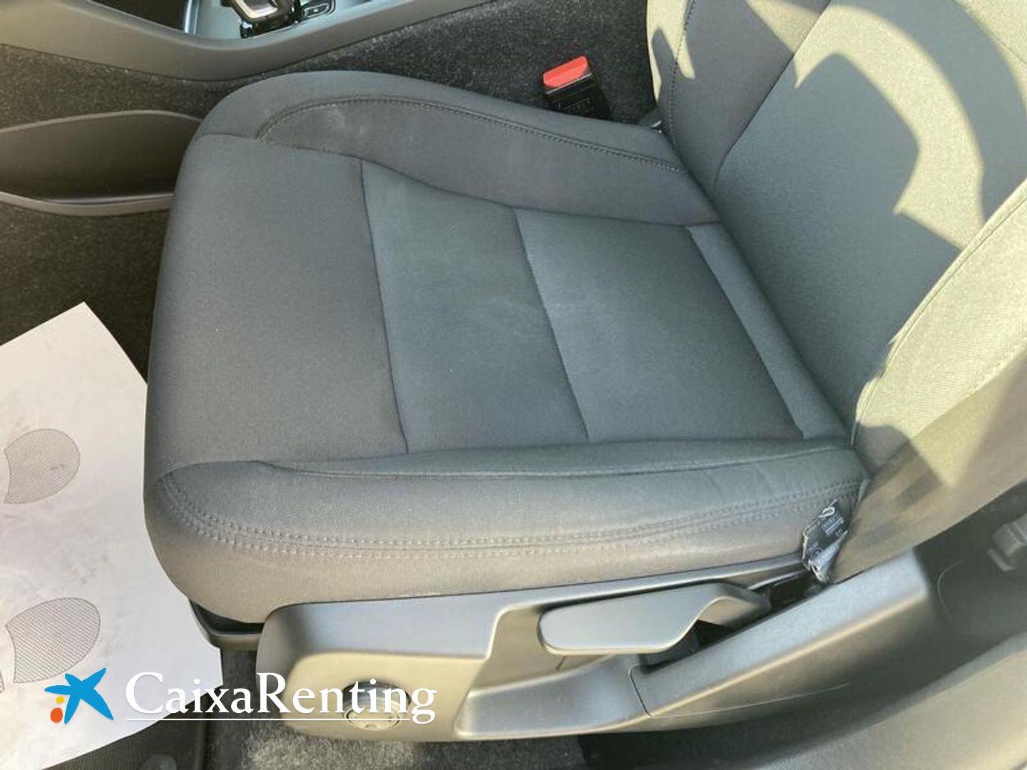 Volvo XC40 T2 Momentum Pro Auto 95 kW (129 CV)