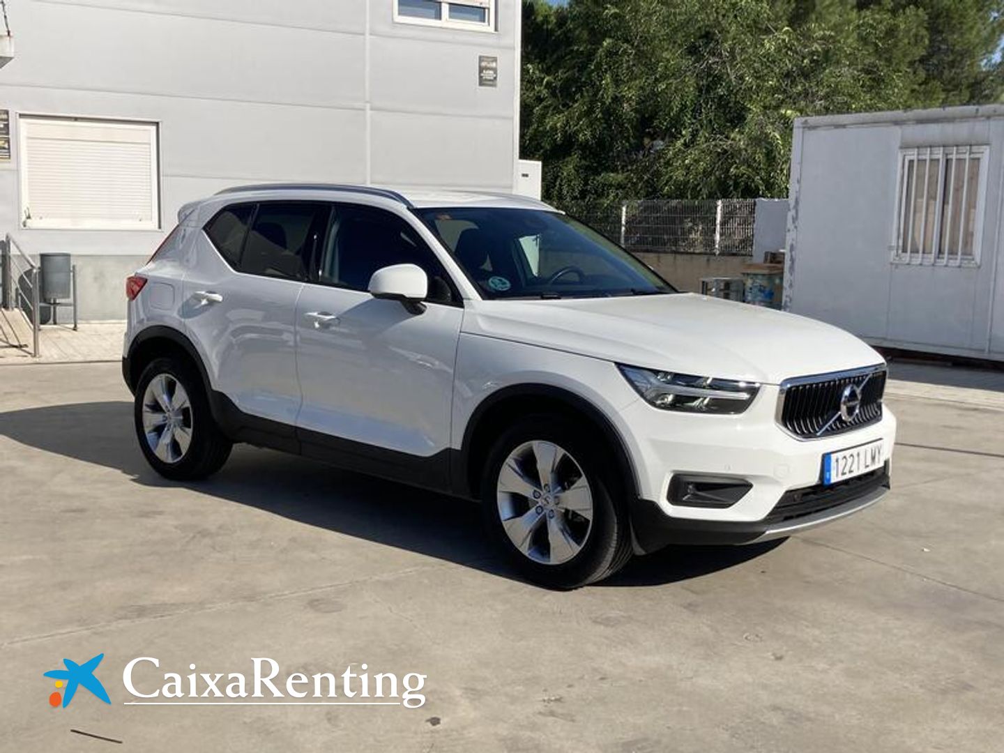 Volvo XC40 T2 Momentum Pro Auto 95 kW (129 CV)
