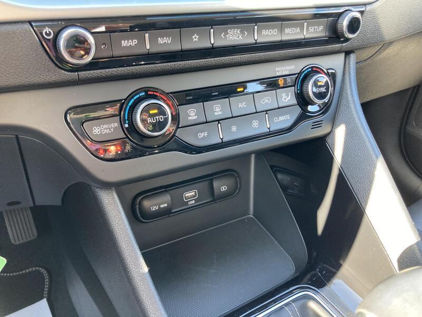Kia Niro 1.6 GDi PHEV Drive 104 kW (141 CV)