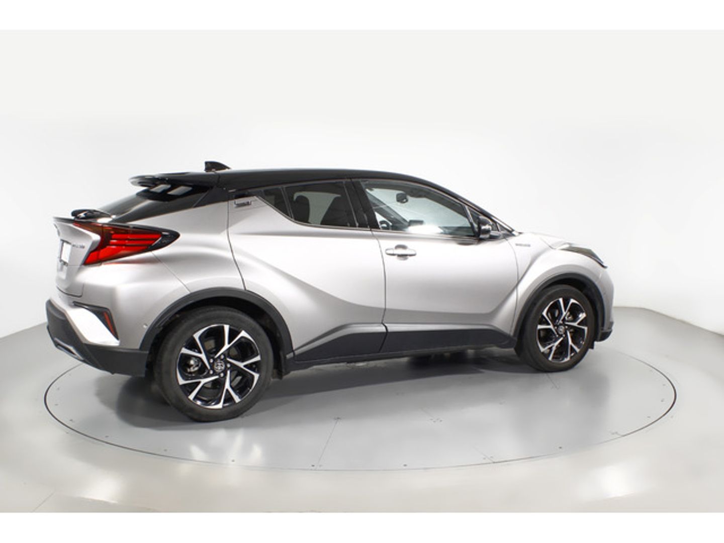 Toyota C-HR 180H Advance 135 kW (184 CV)