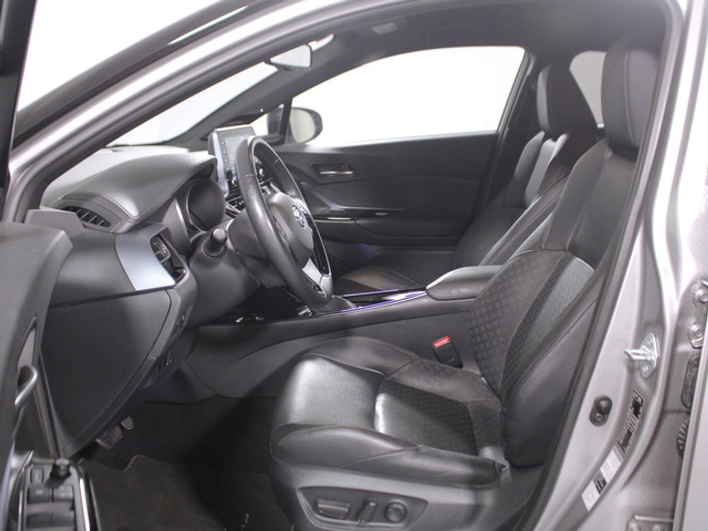 Toyota C-HR 180H Advance 135 kW (184 CV)