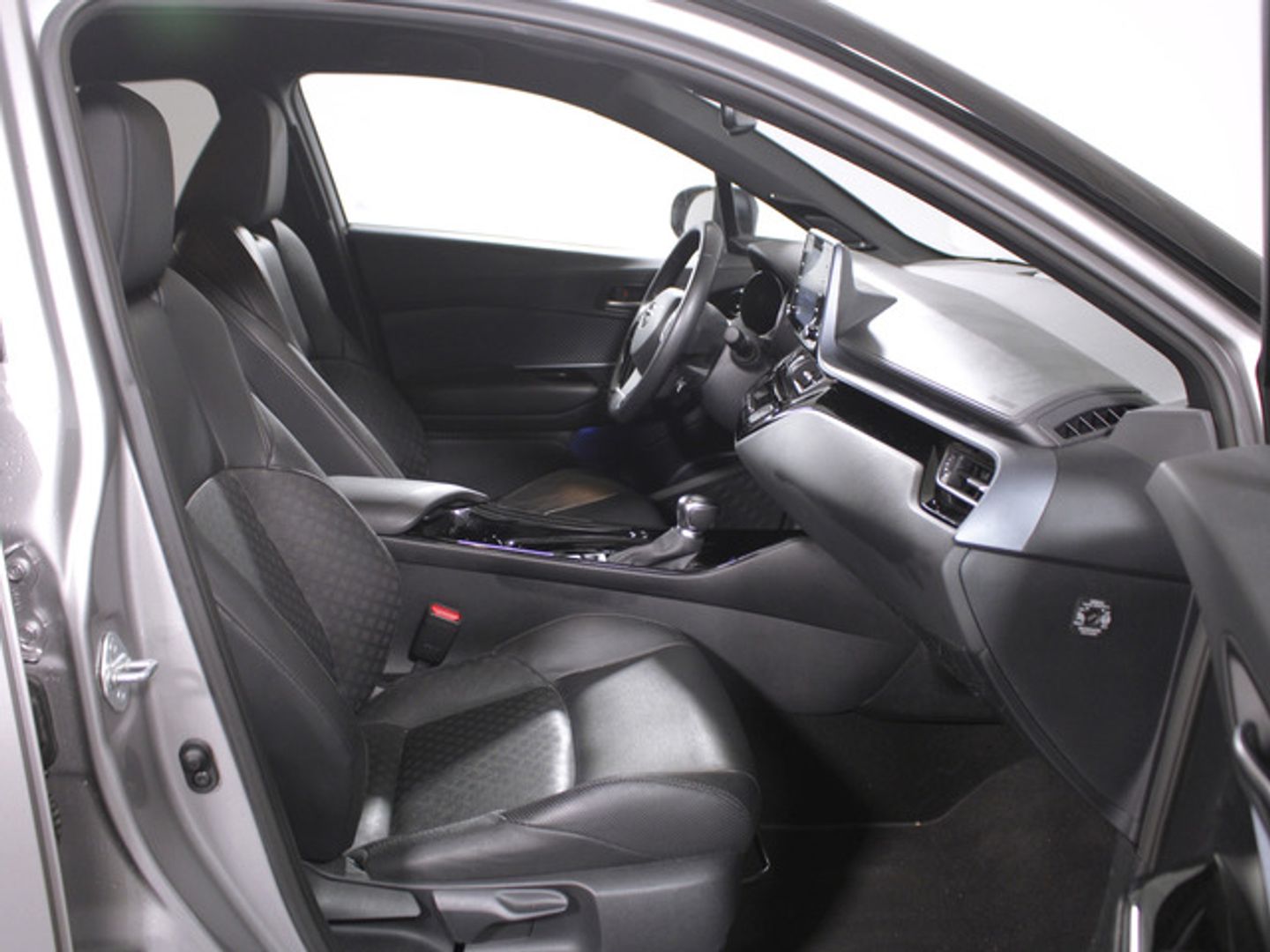 Toyota C-HR 180H Advance 135 kW (184 CV)