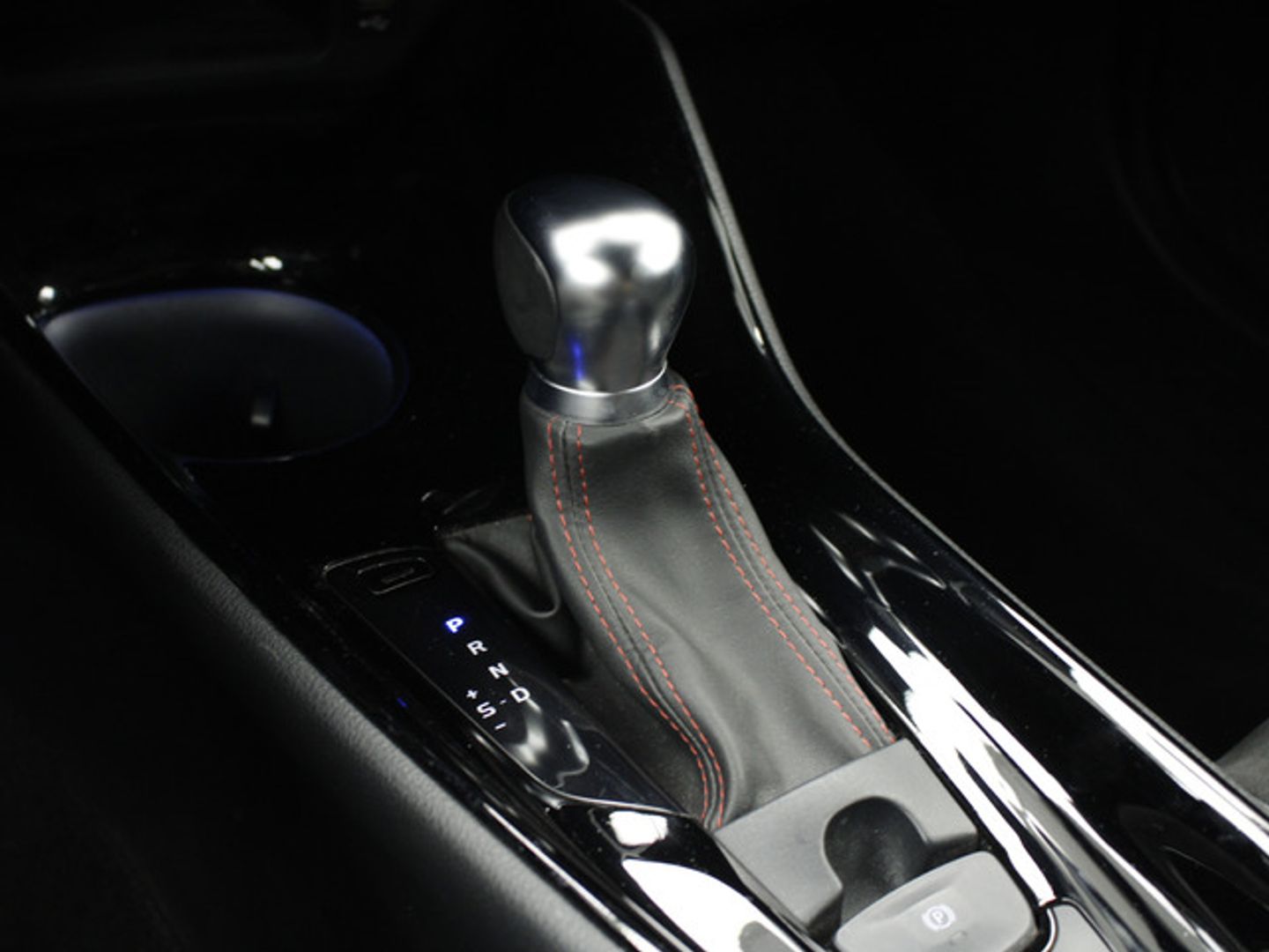 Toyota C-HR 180H GR Sport 135 kW (184 CV)
