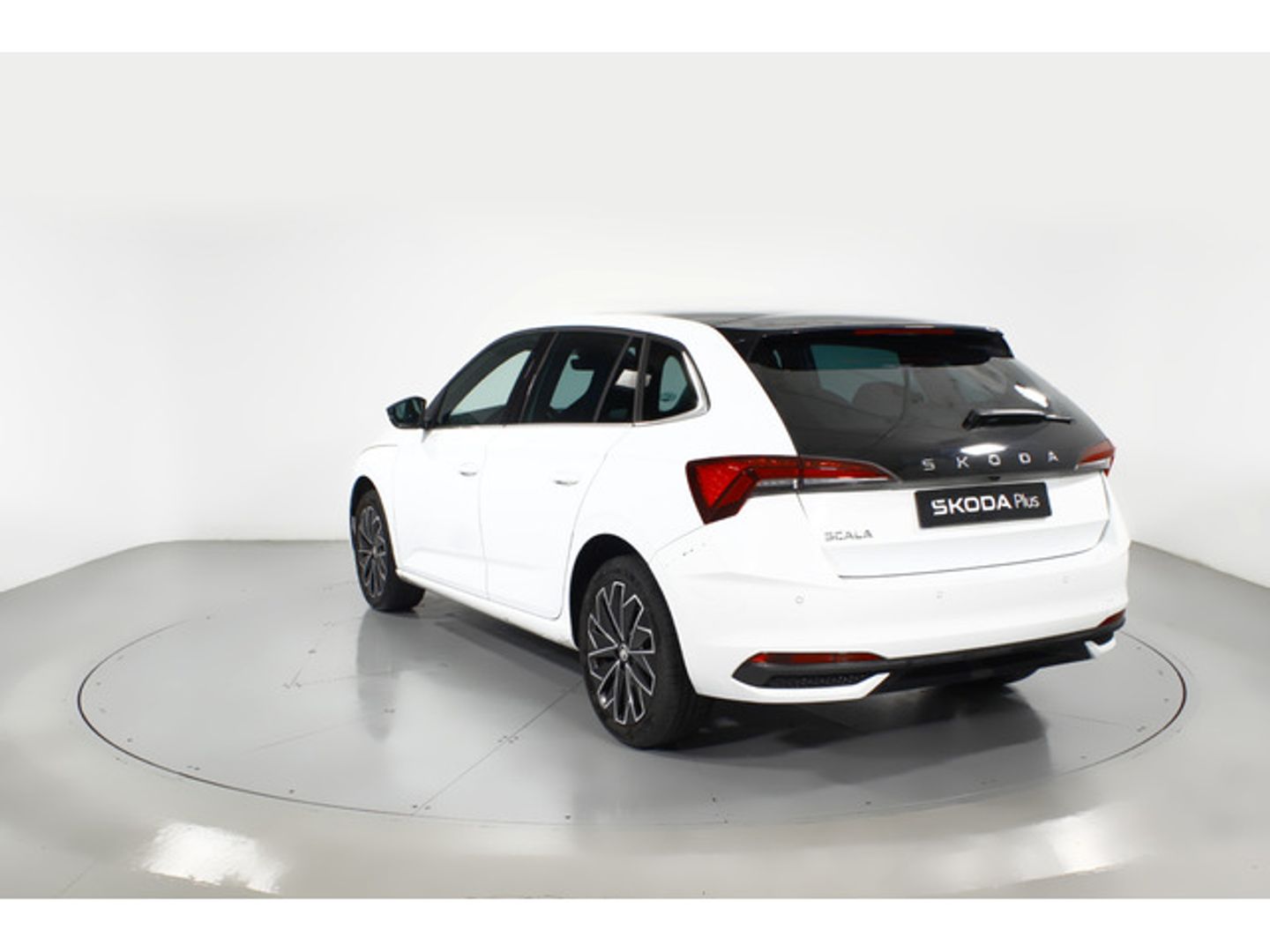 Skoda Scala Design 1.0 TSI DSG 85 kW (115 CV)