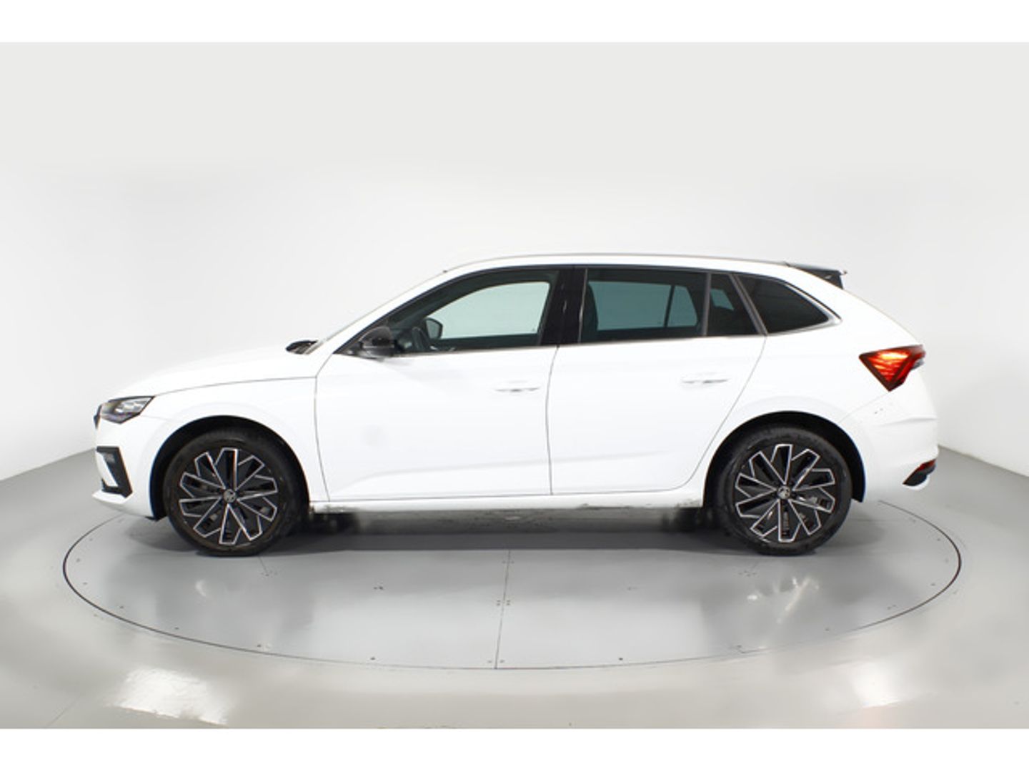 Skoda Scala Design 1.0 TSI DSG 85 kW (115 CV)
