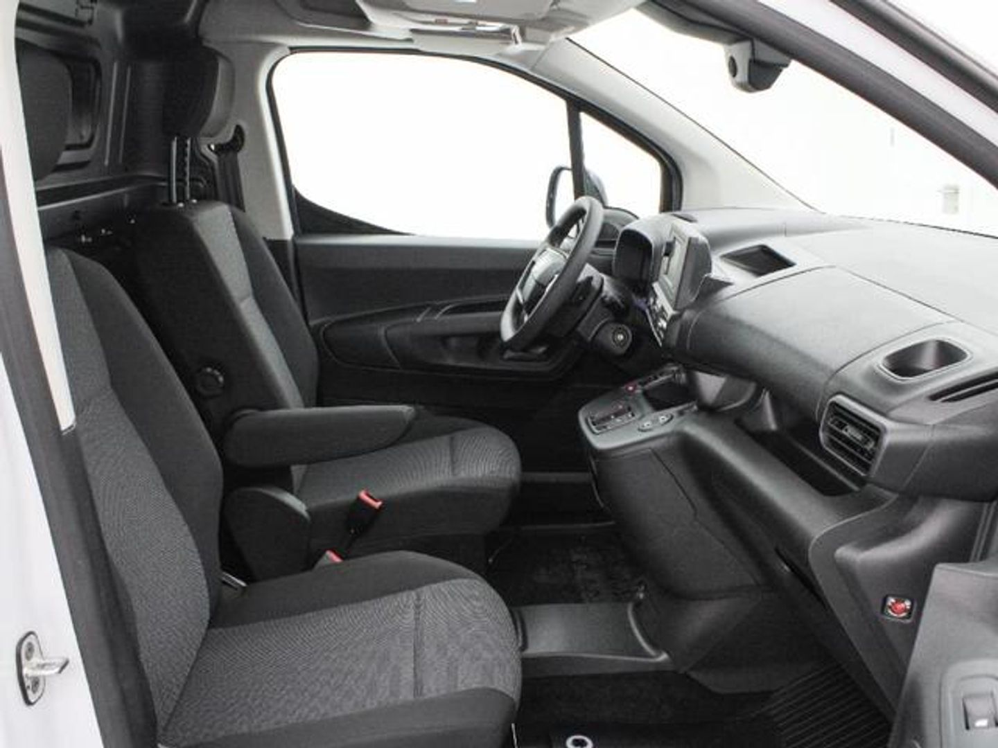 Toyota Proace City EV GX L1 50kWh 100 kW (136 CV)