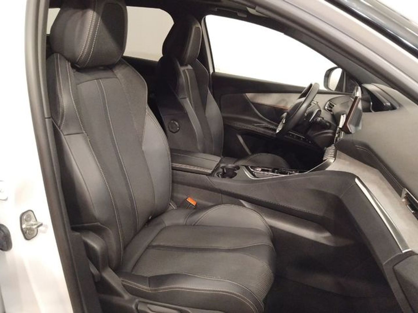Peugeot 3008 BlueHDi 130 S&S GT EAT8 96 kW (130 CV)
