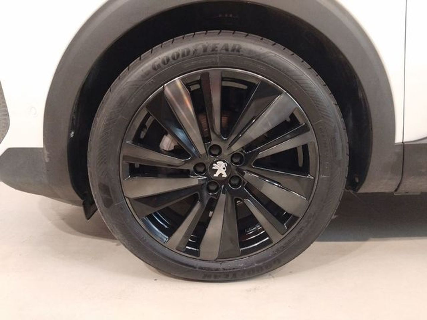 Peugeot 3008 BlueHDi 130 S&S GT EAT8 96 kW (130 CV)