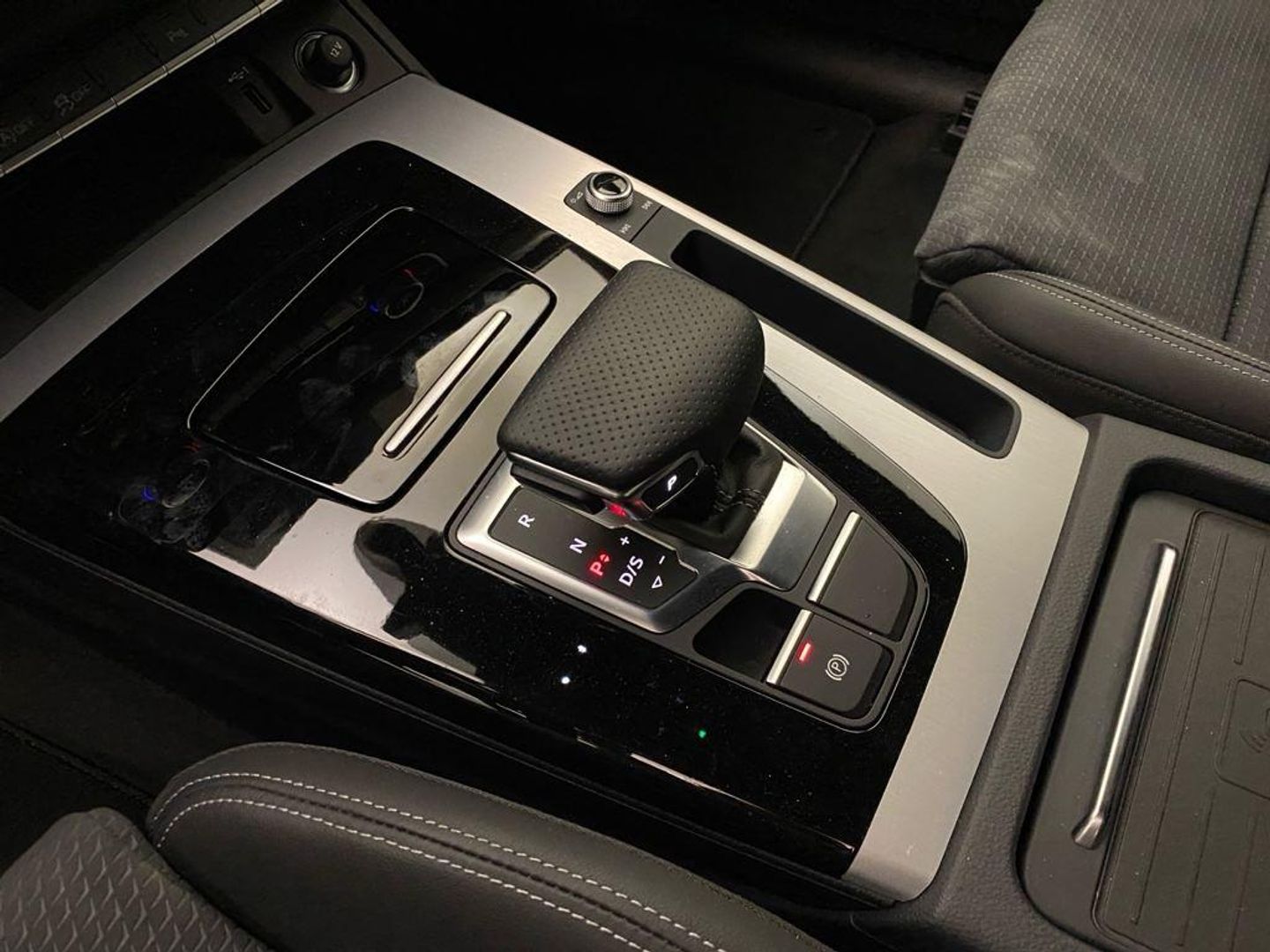 Audi Q5 Black line 40 TDI quattro-ultra 150 kW (204 CV) S tronic