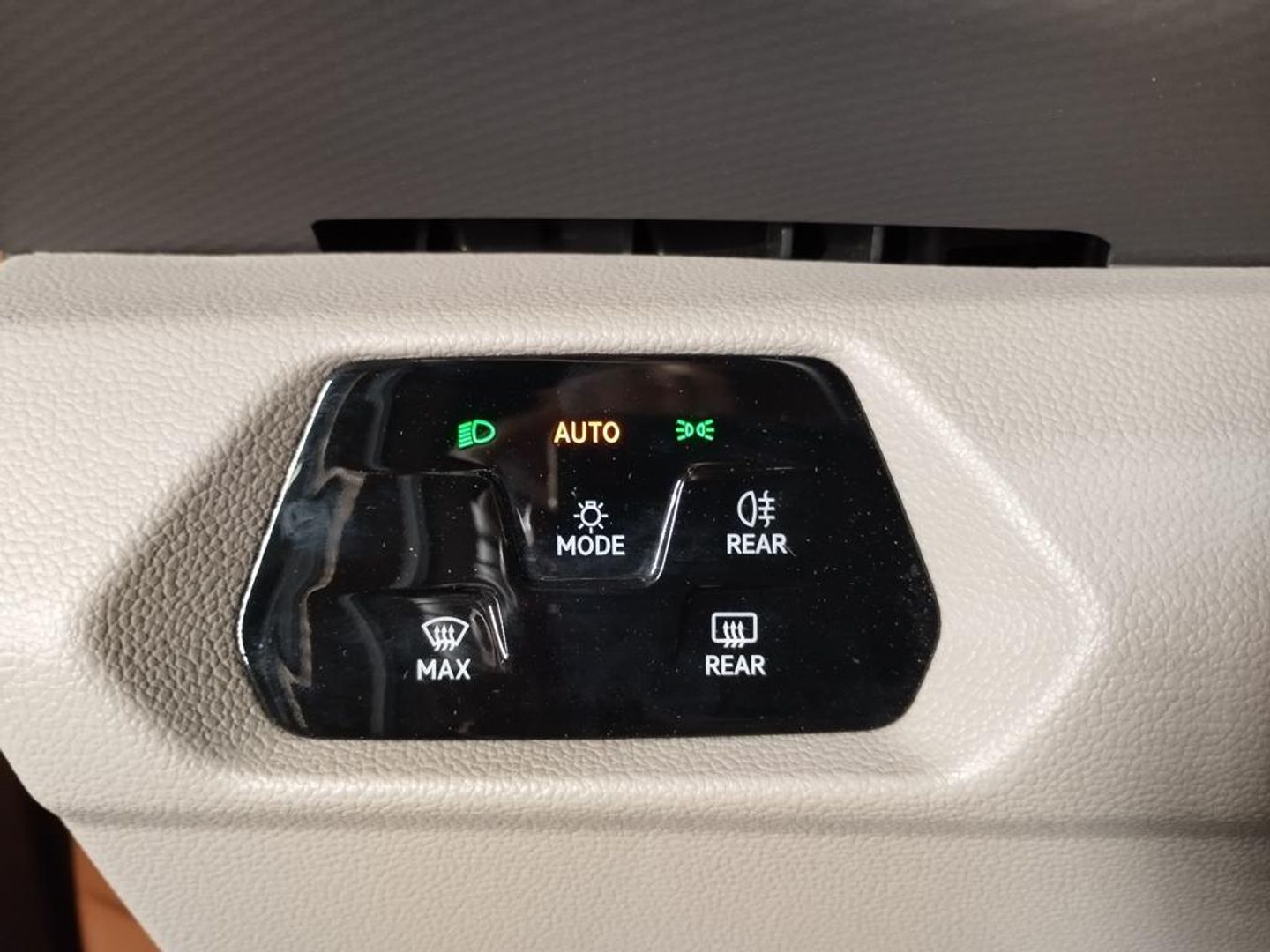 Volkswagen Multivan Life Batalla Corta 2.0 TDI 110 kW (150 CV) DSG