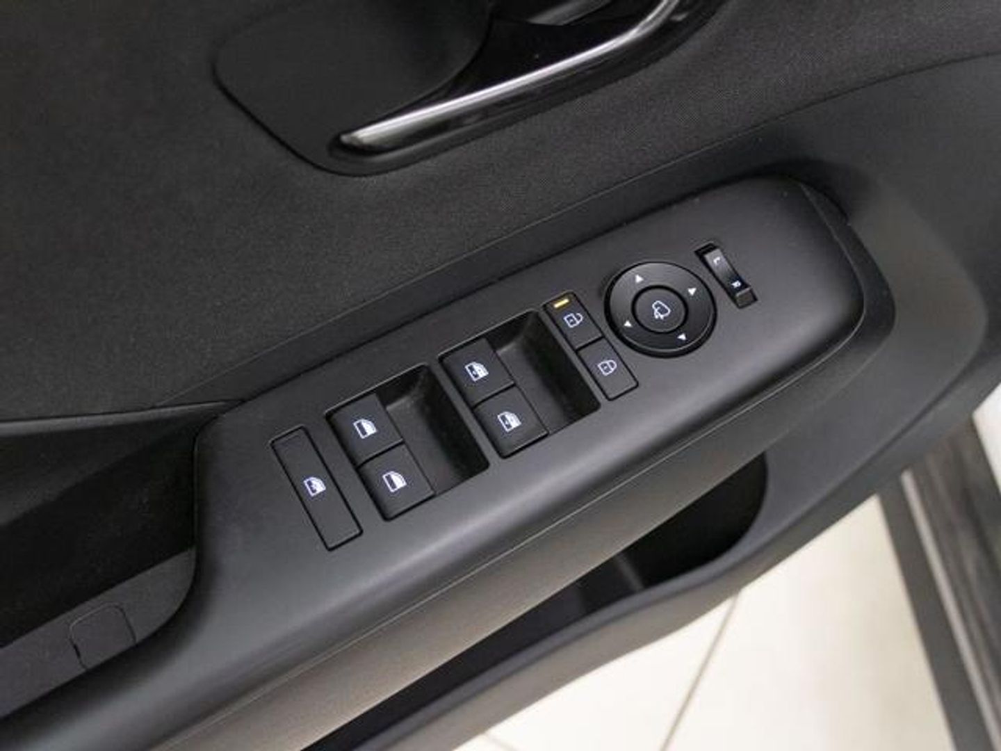 Hyundai Kona 1.6 GDI HEV N Line DCT 104 kW (141 CV)