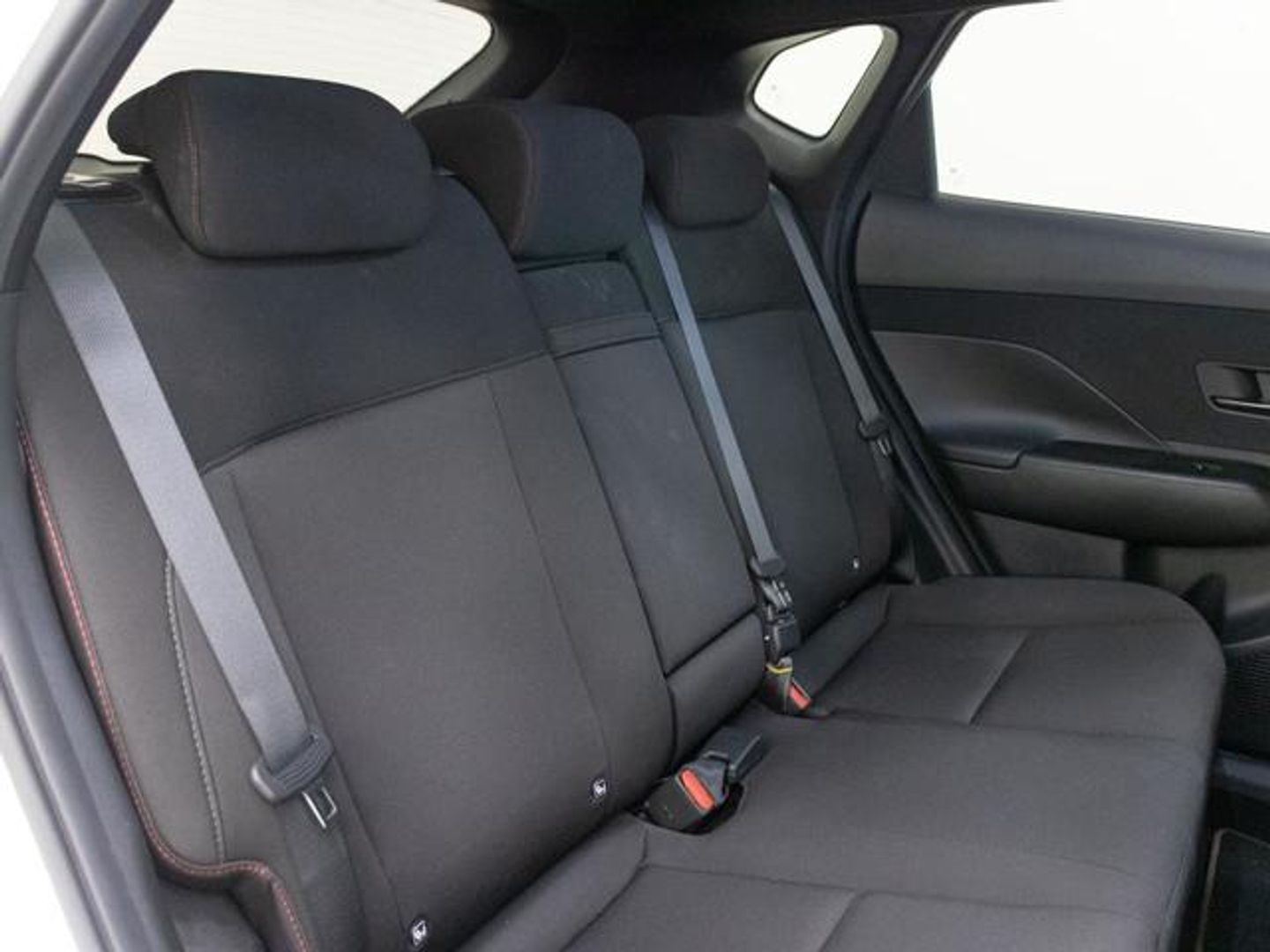 Hyundai Kona 1.6 GDI HEV N Line DCT 104 kW (141 CV)
